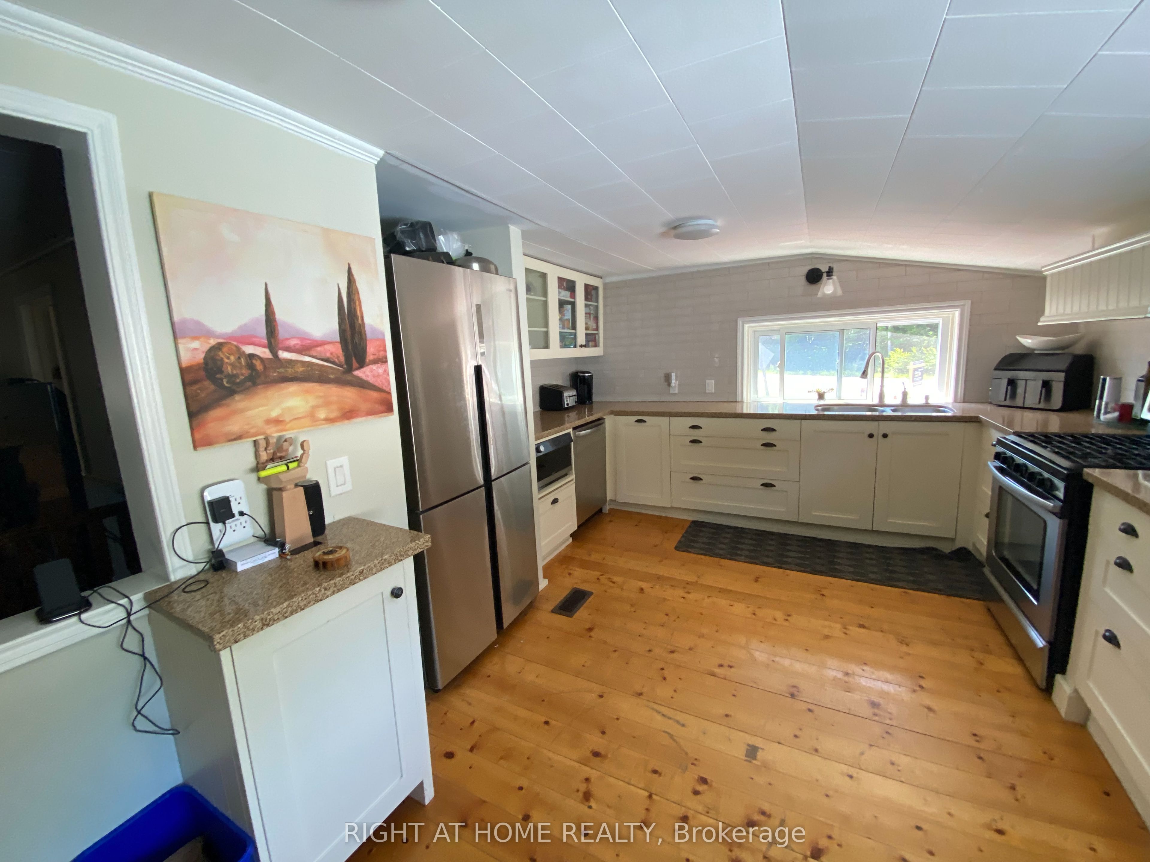 1725 Earl Haid Avenue Property Photo 9