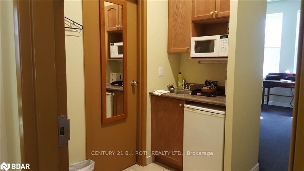 1 Berczy Street Property Photo 10