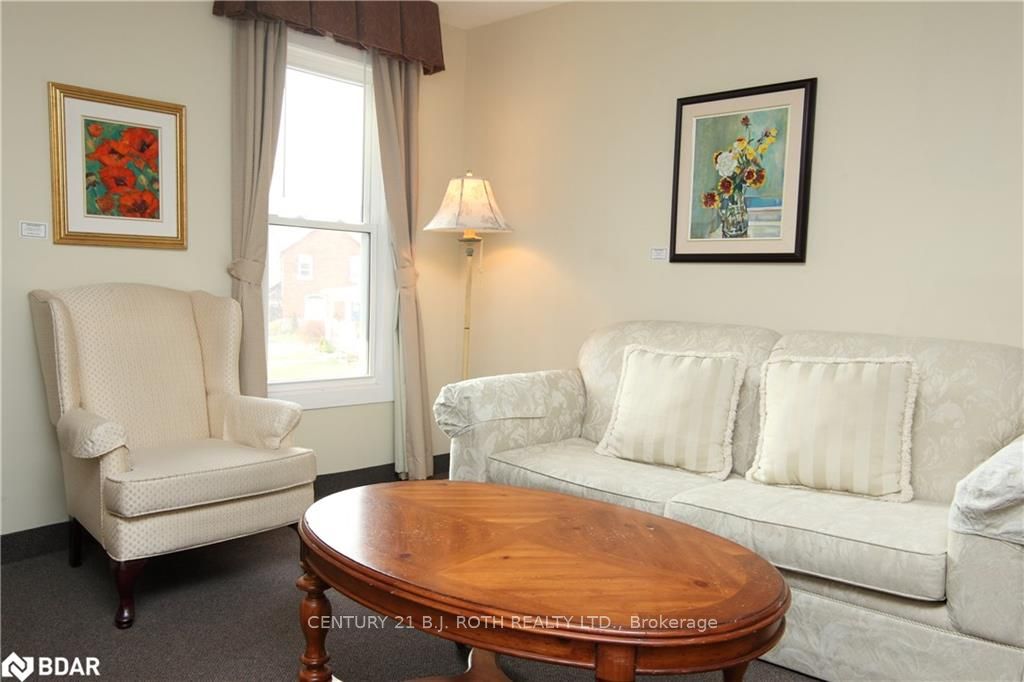 1 Berczy Street Property Photo 25