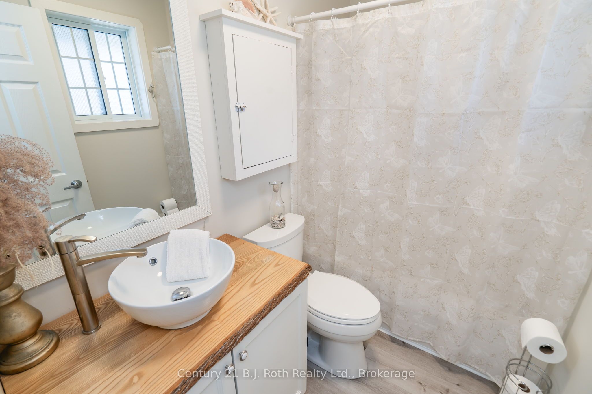 42 Madawaska Trail Property Photo 26