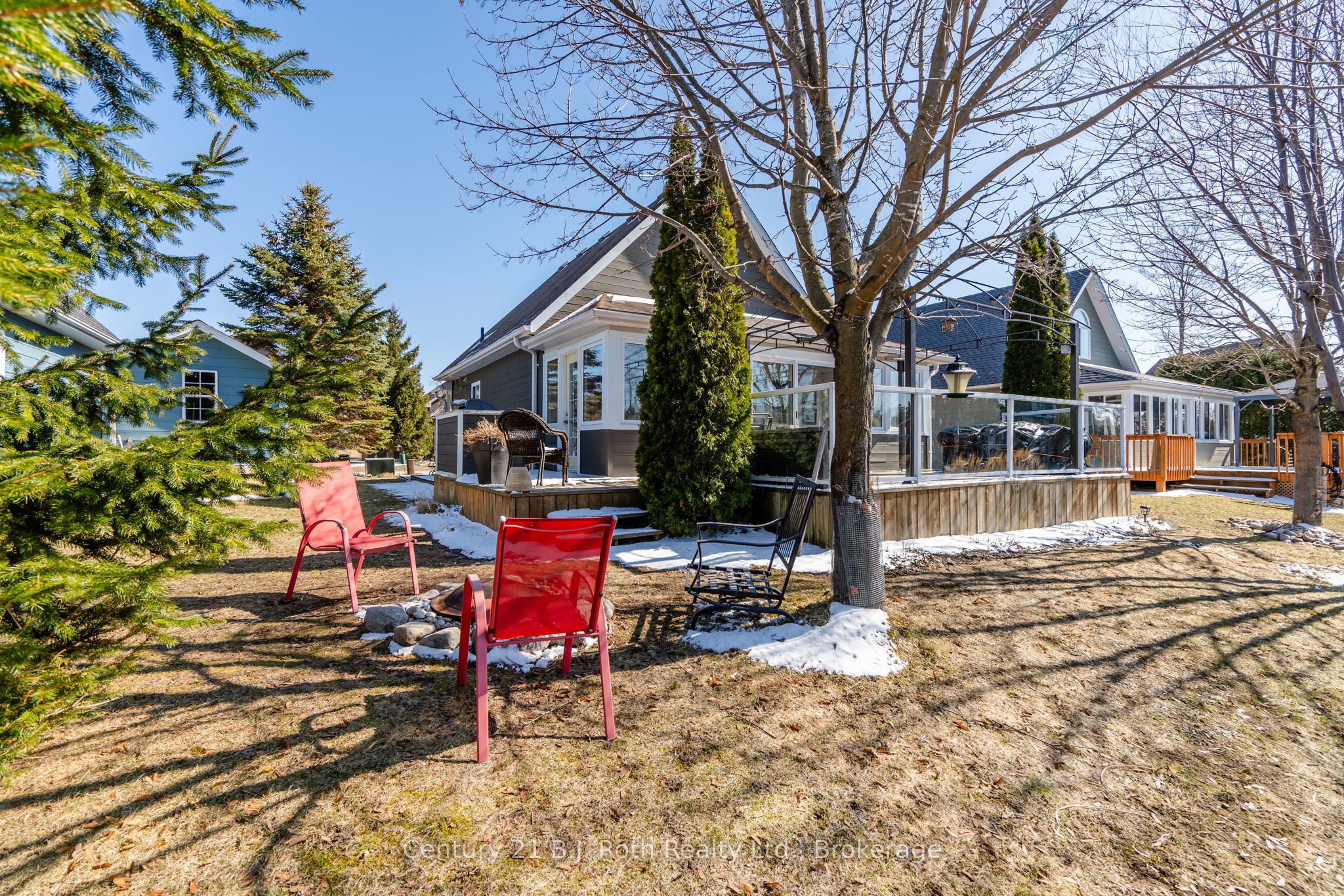 42 Madawaska Trail Property Photo 43