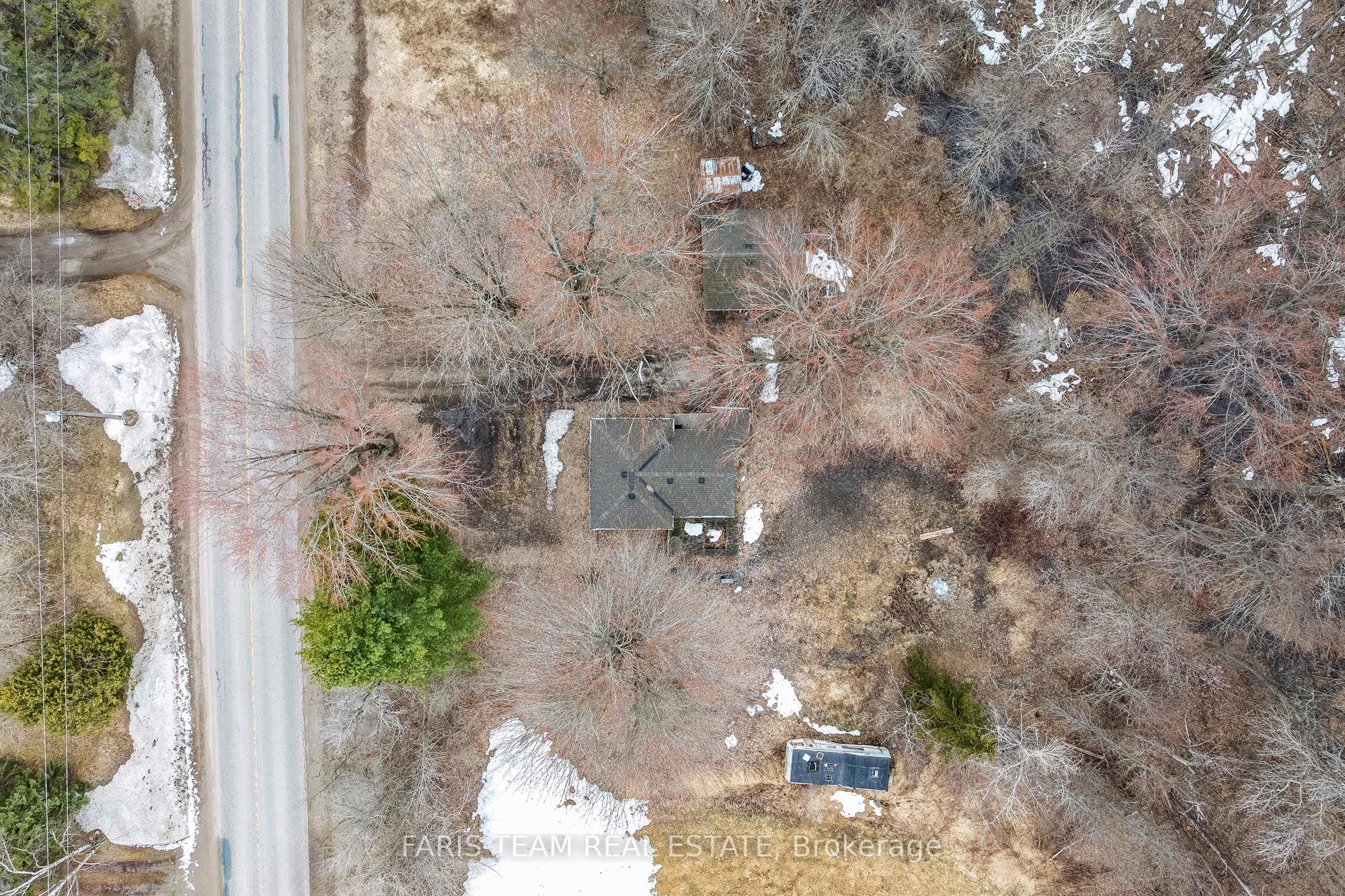 4076 Airport Road Property Photo 7