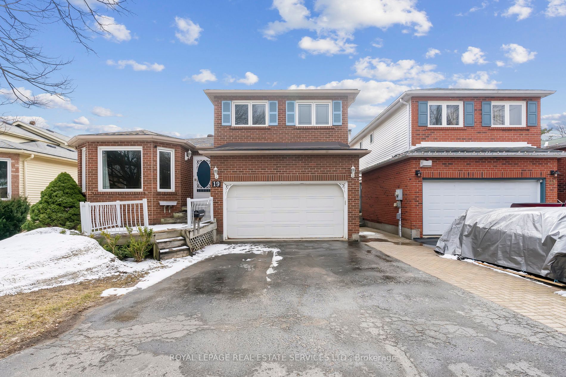 19 Engel Crescent Property Photo 1