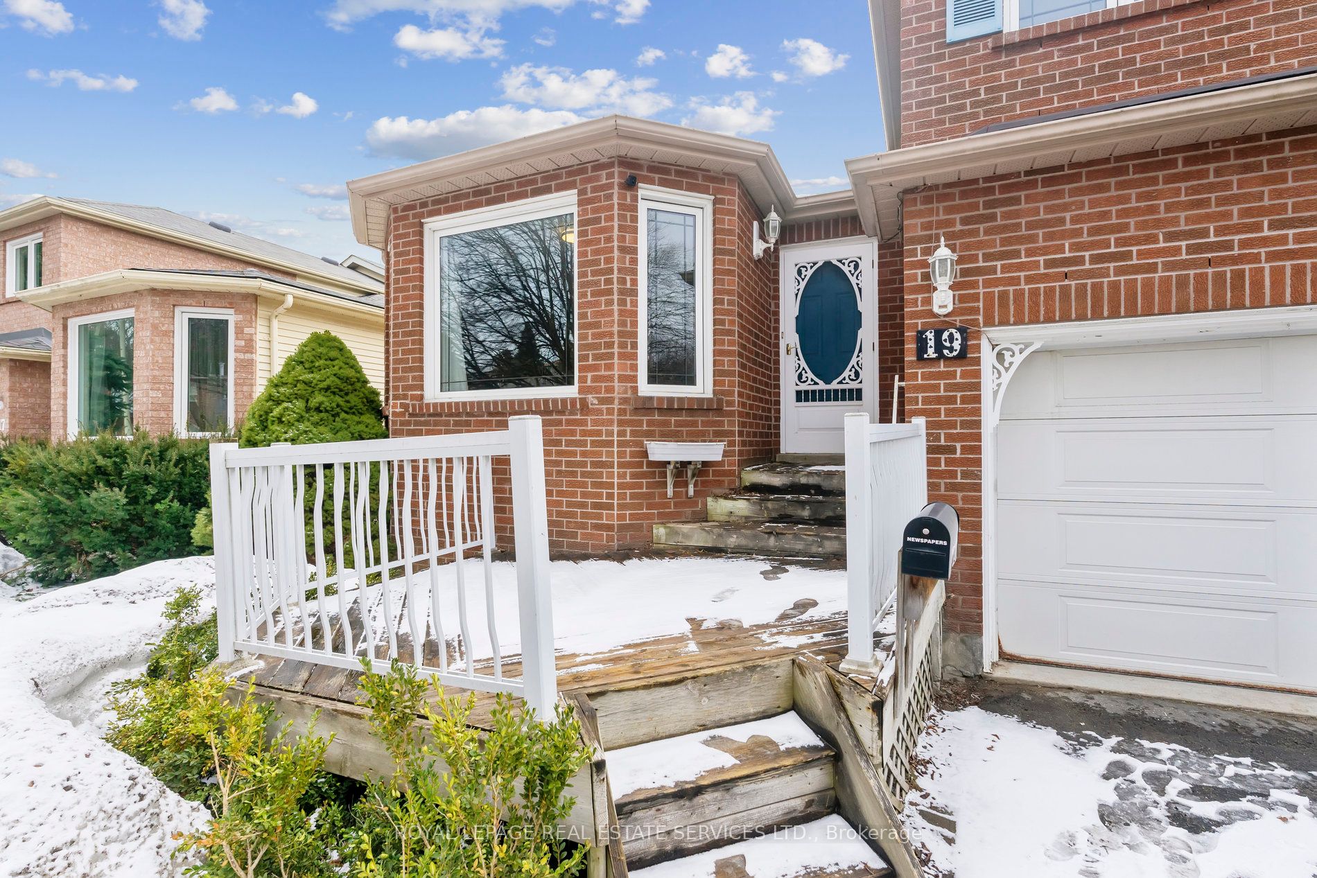 19 Engel Crescent Property Photo 2
