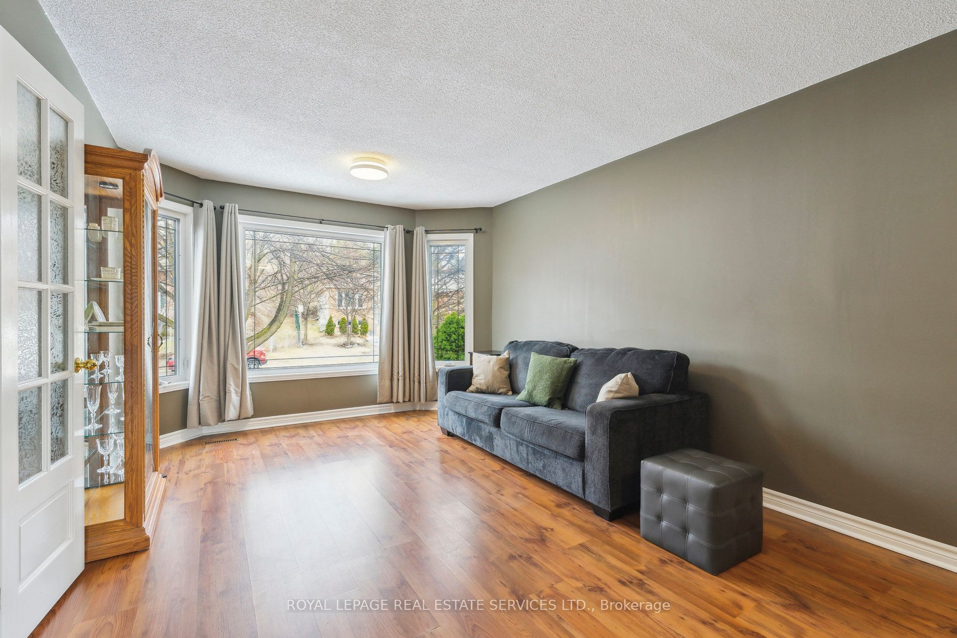 19 Engel Crescent Property Photo 5