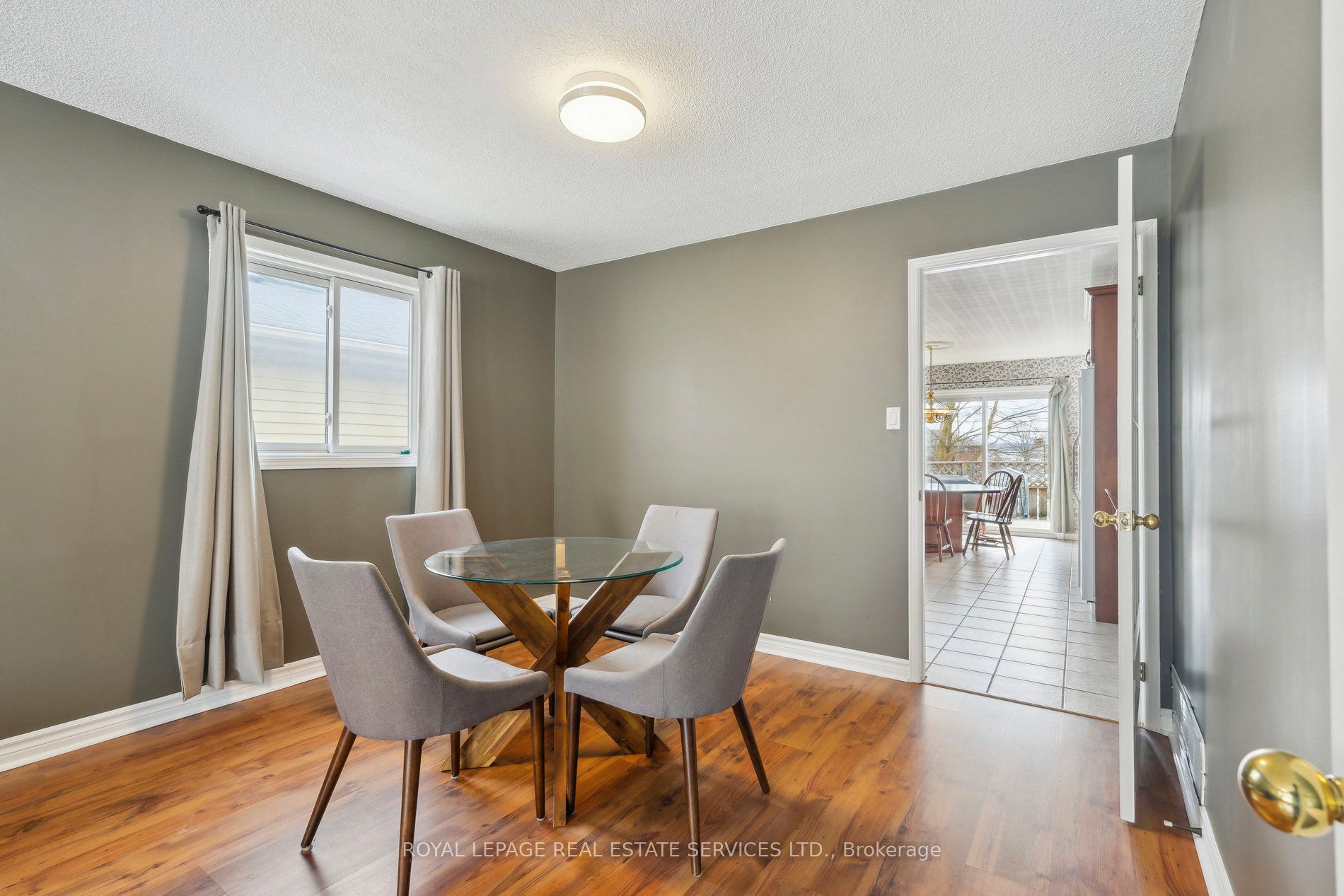 19 Engel Crescent Property Photo 9