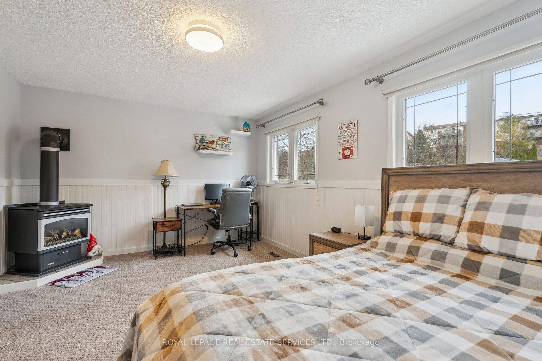 19 Engel Crescent Property Photo 31