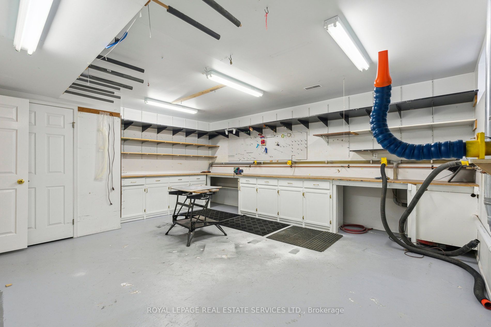 19 Engel Crescent Property Photo 42