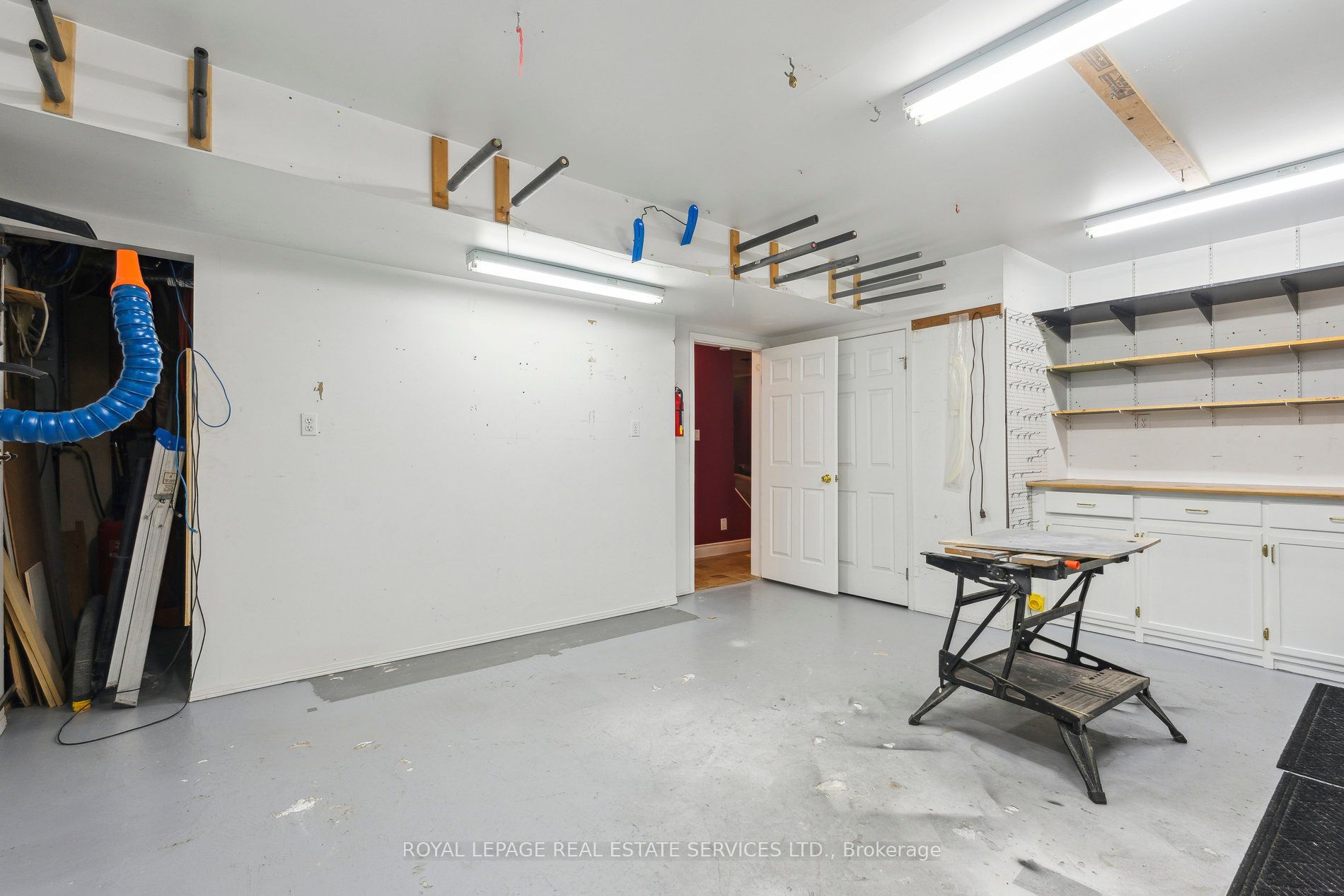 19 Engel Crescent Property Photo 43