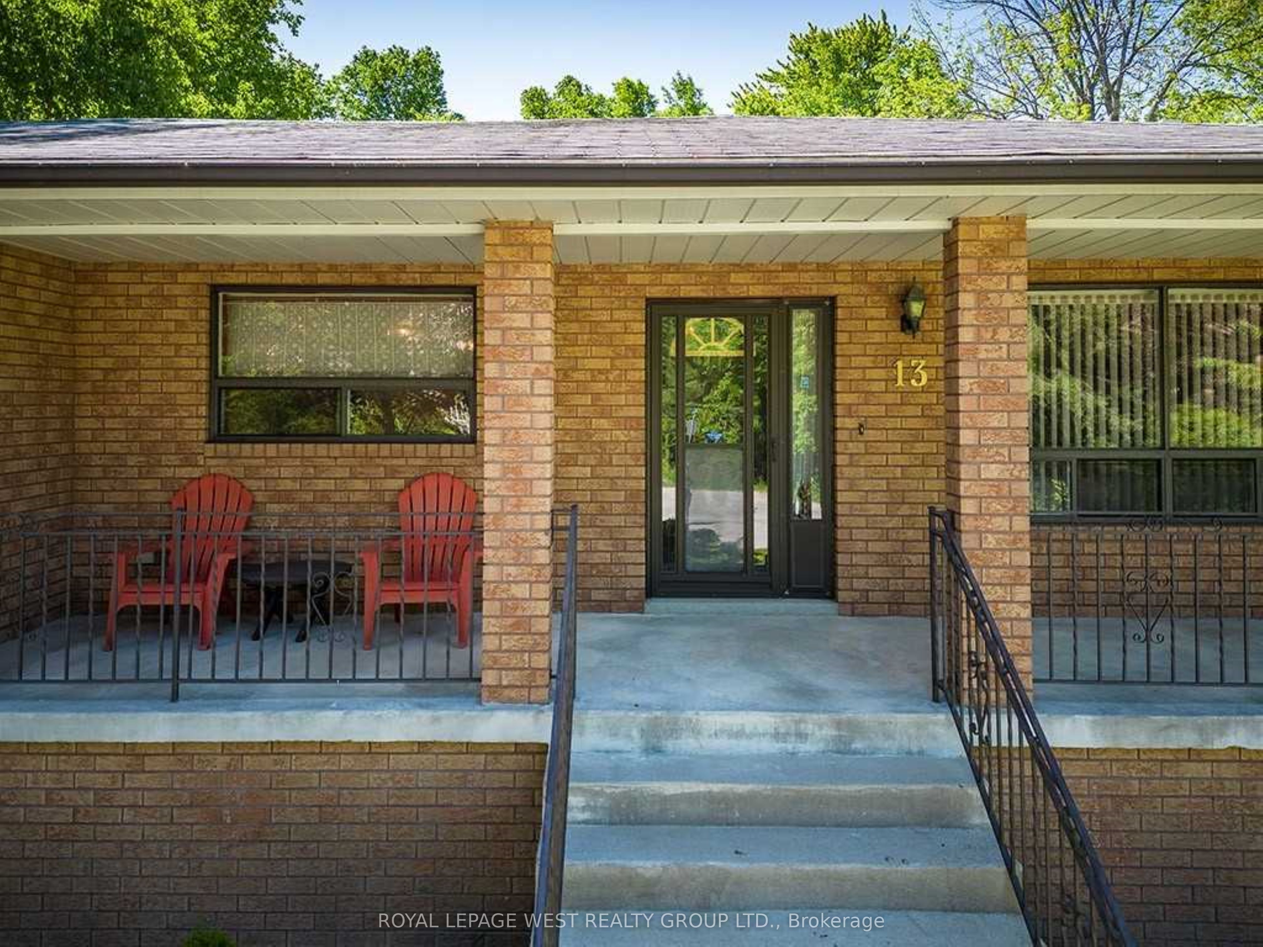 13 Sunward Drive Property Photo 6