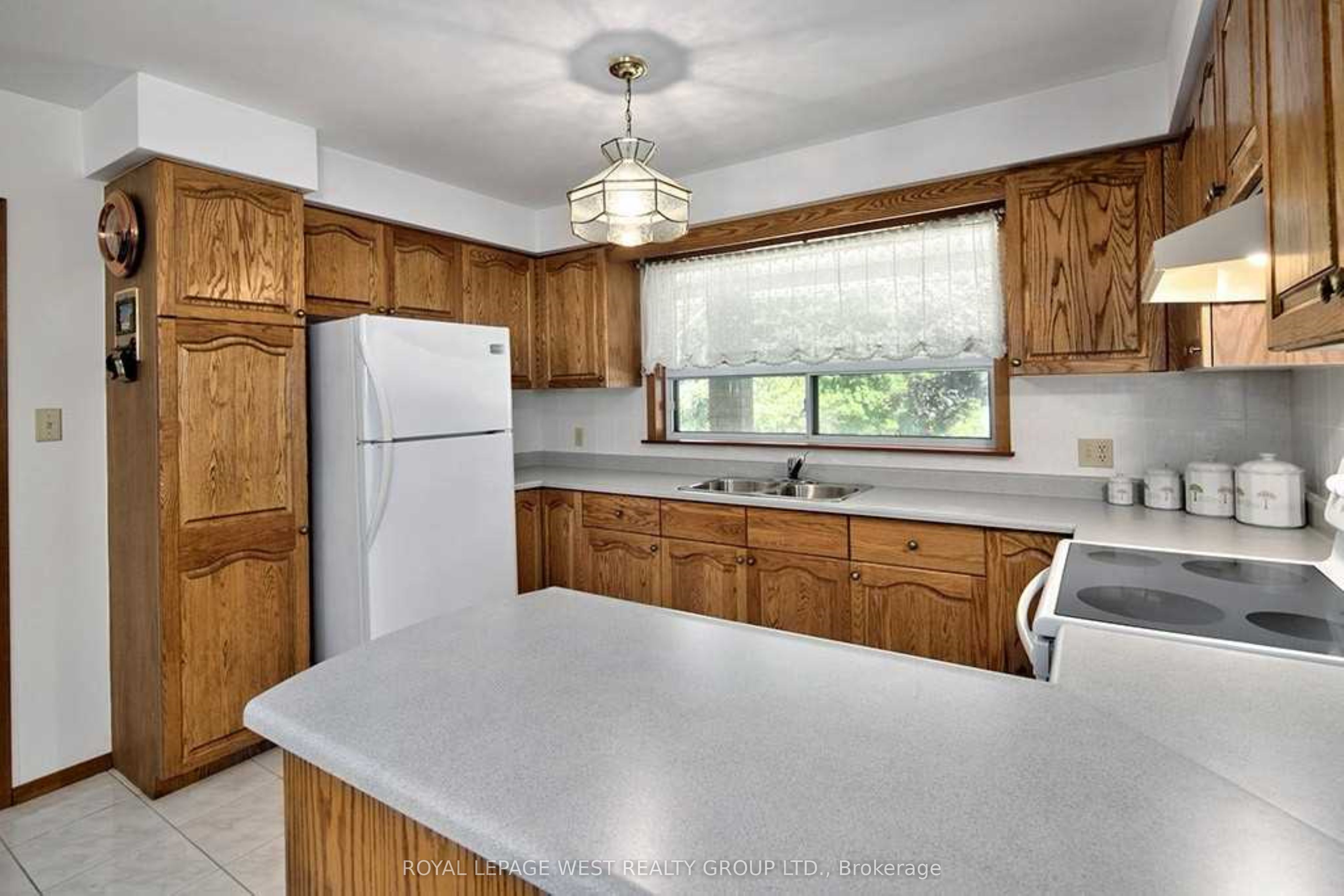 13 Sunward Drive Property Photo 13