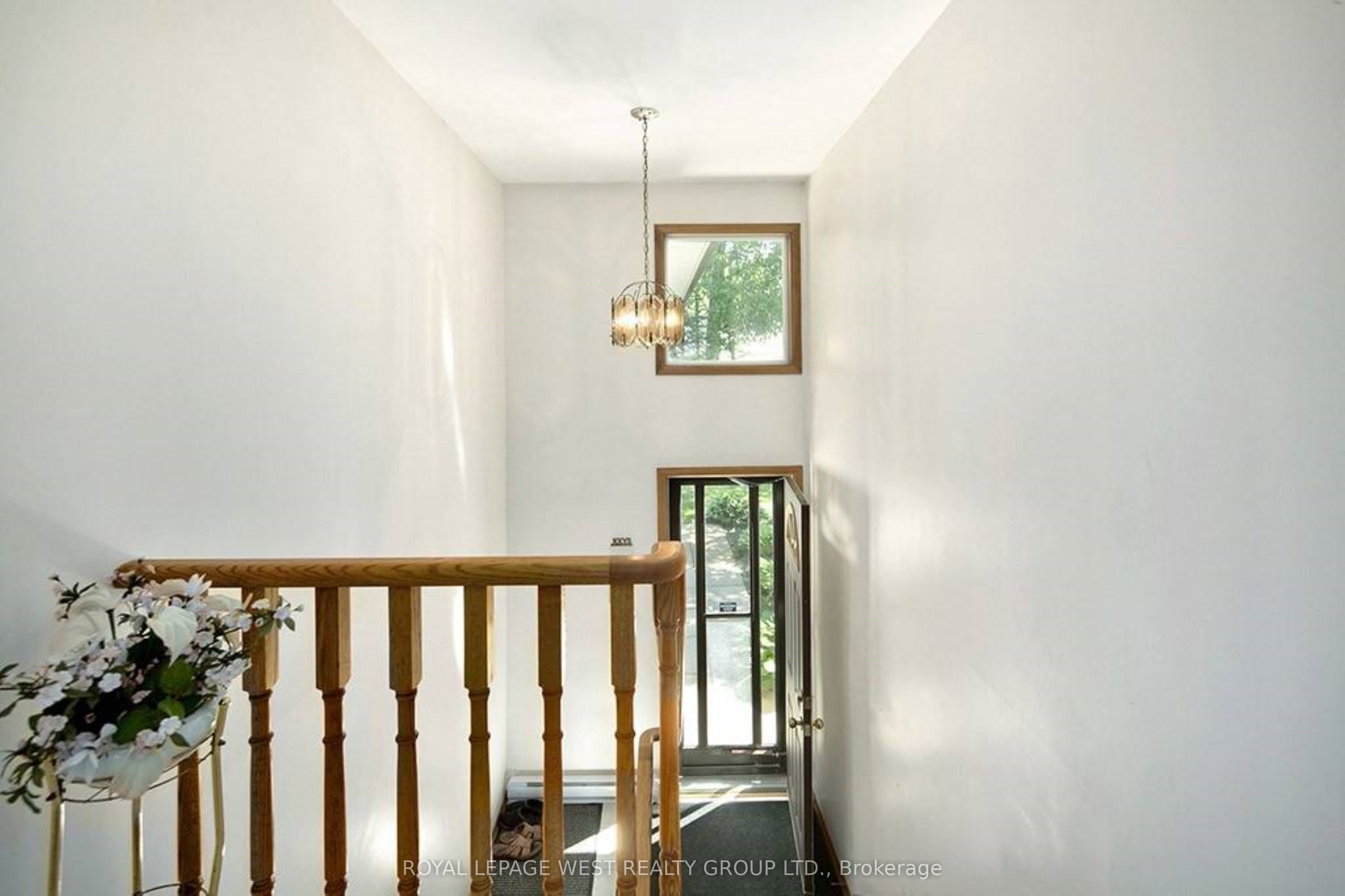 13 Sunward Drive Property Photo 30