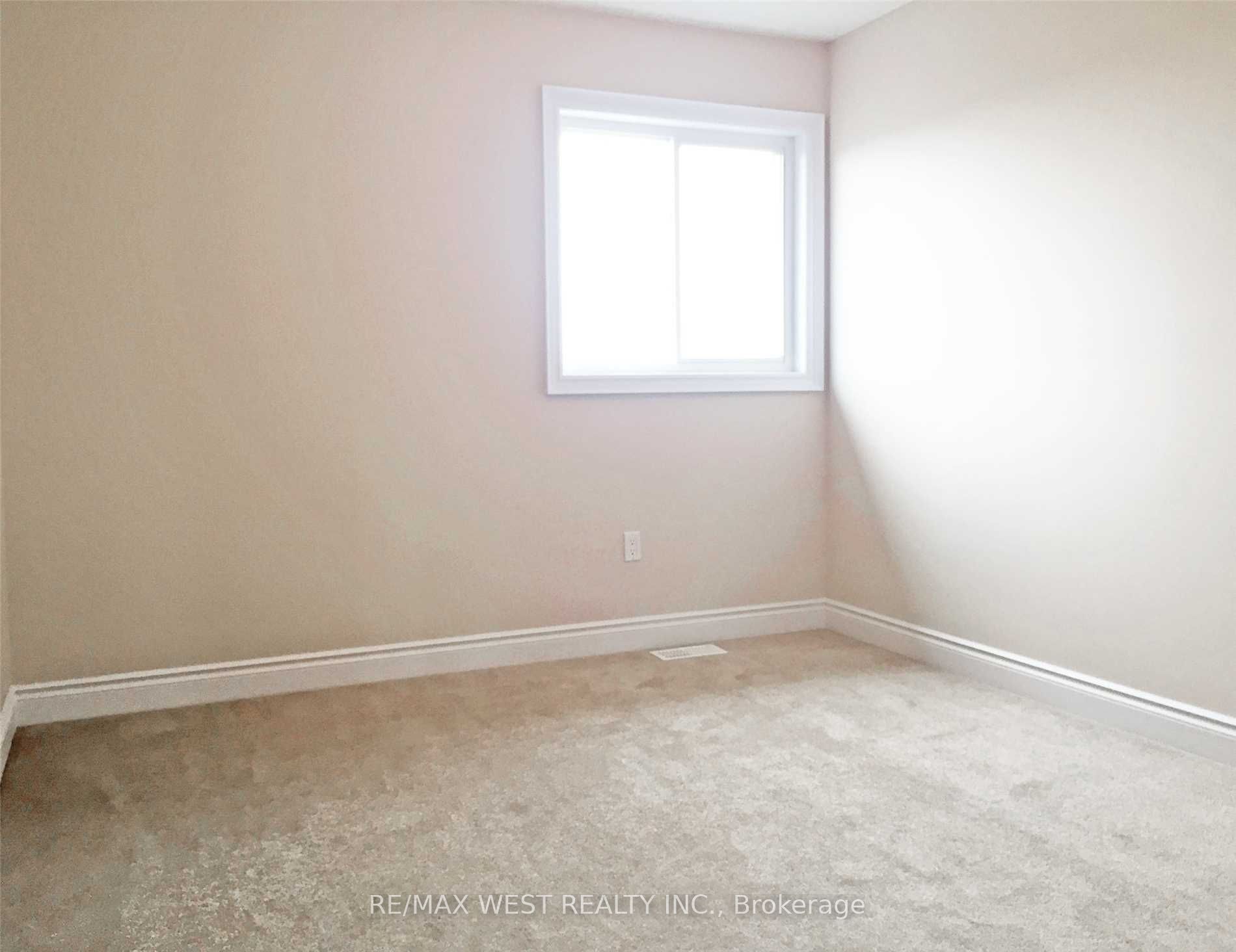 42 Booth Lane Property Photo 10