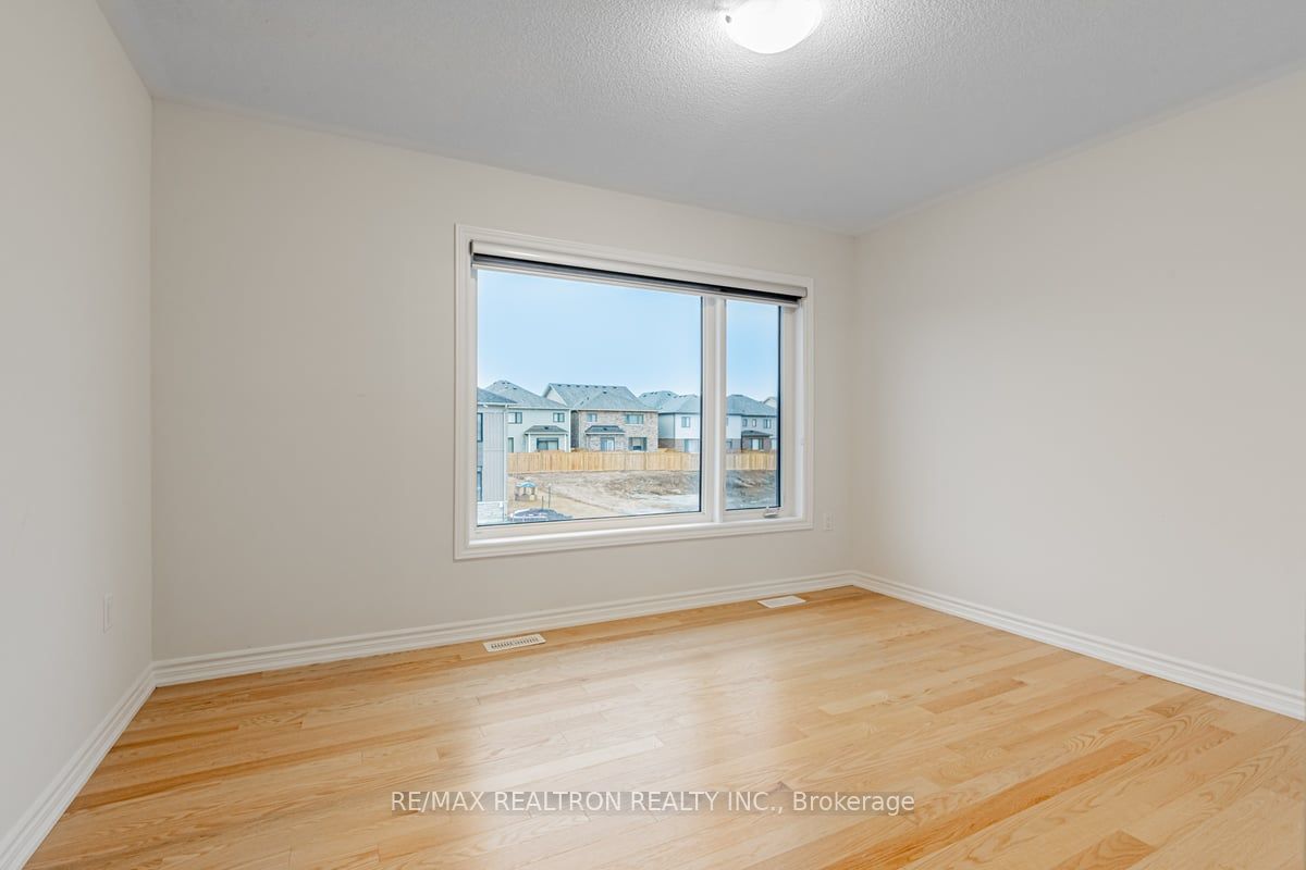 47 Alnwick Street Property Photo 30