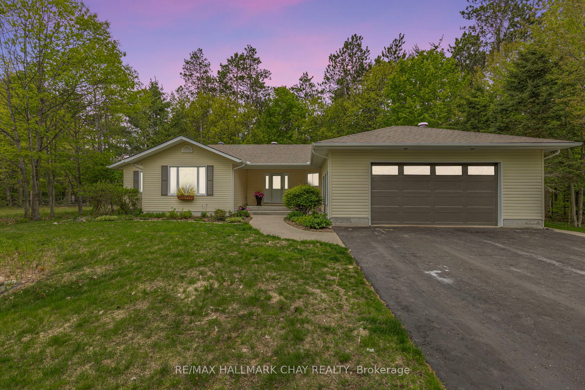 37 Sterling Drive Property Photo 3