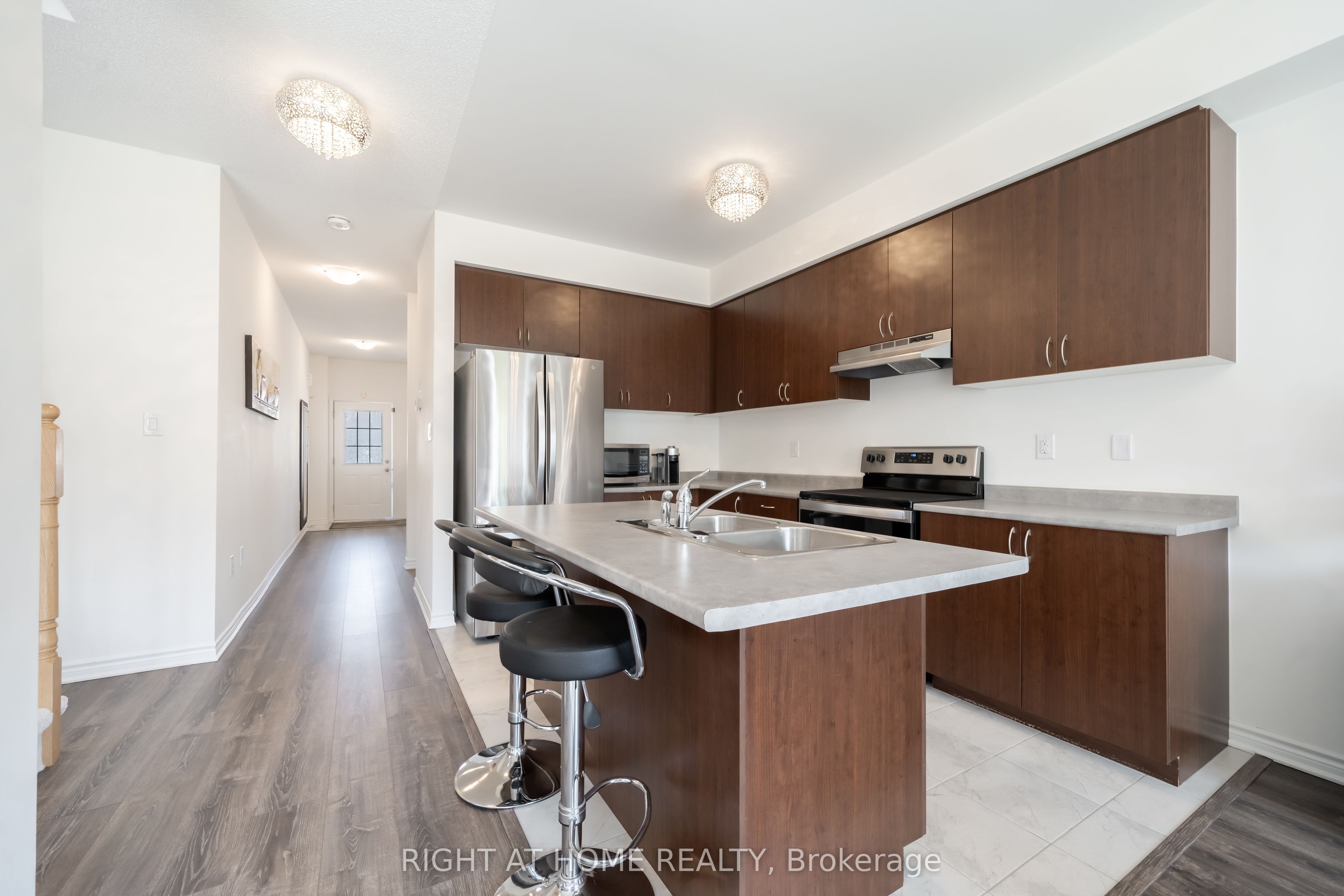 6 Bobolink Drive Property Photo 11