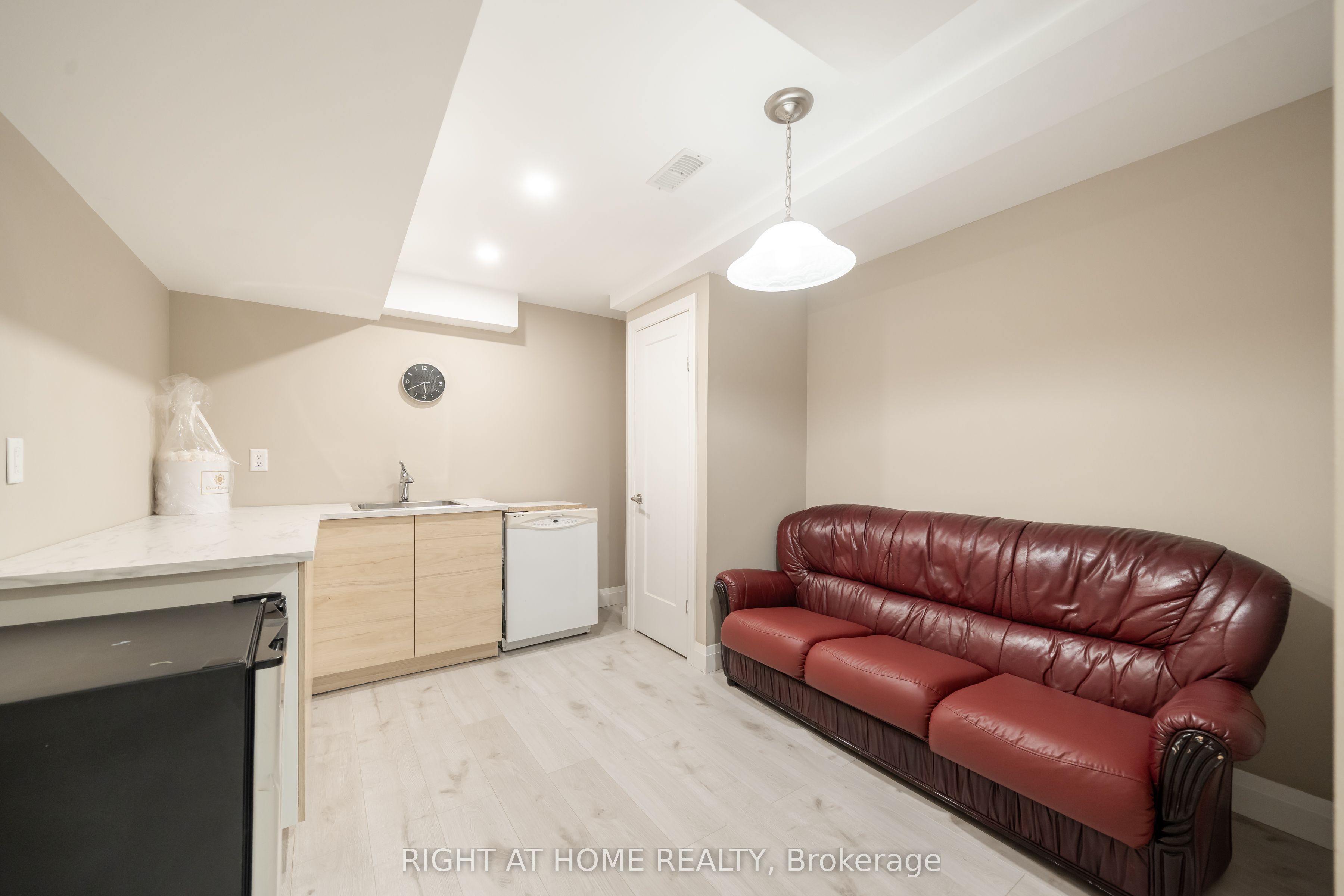 6 Bobolink Drive Property Photo 29