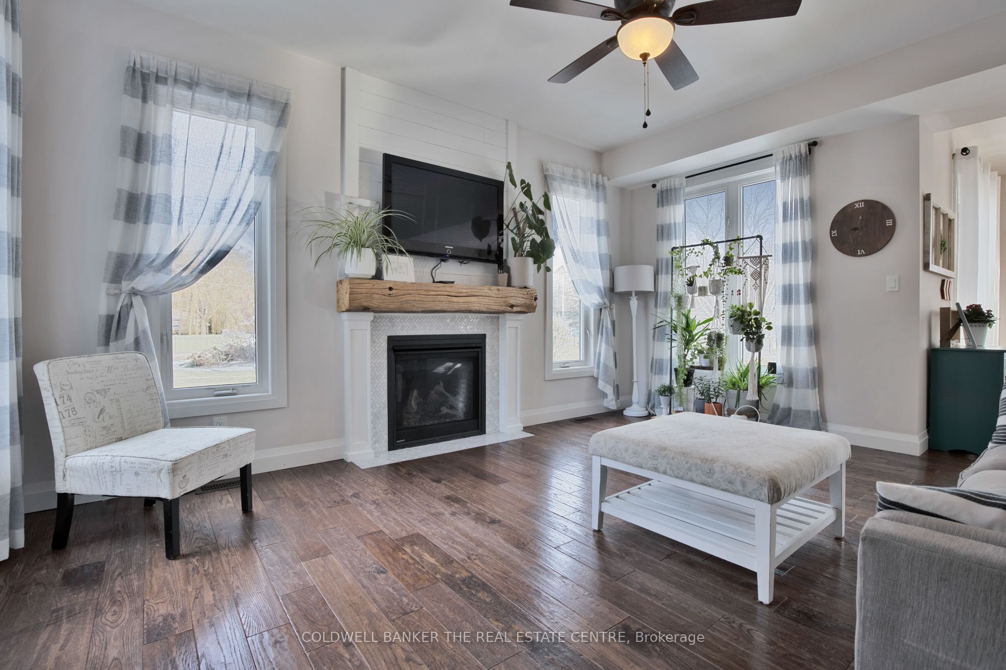202 Clarence Street Property Photo 9