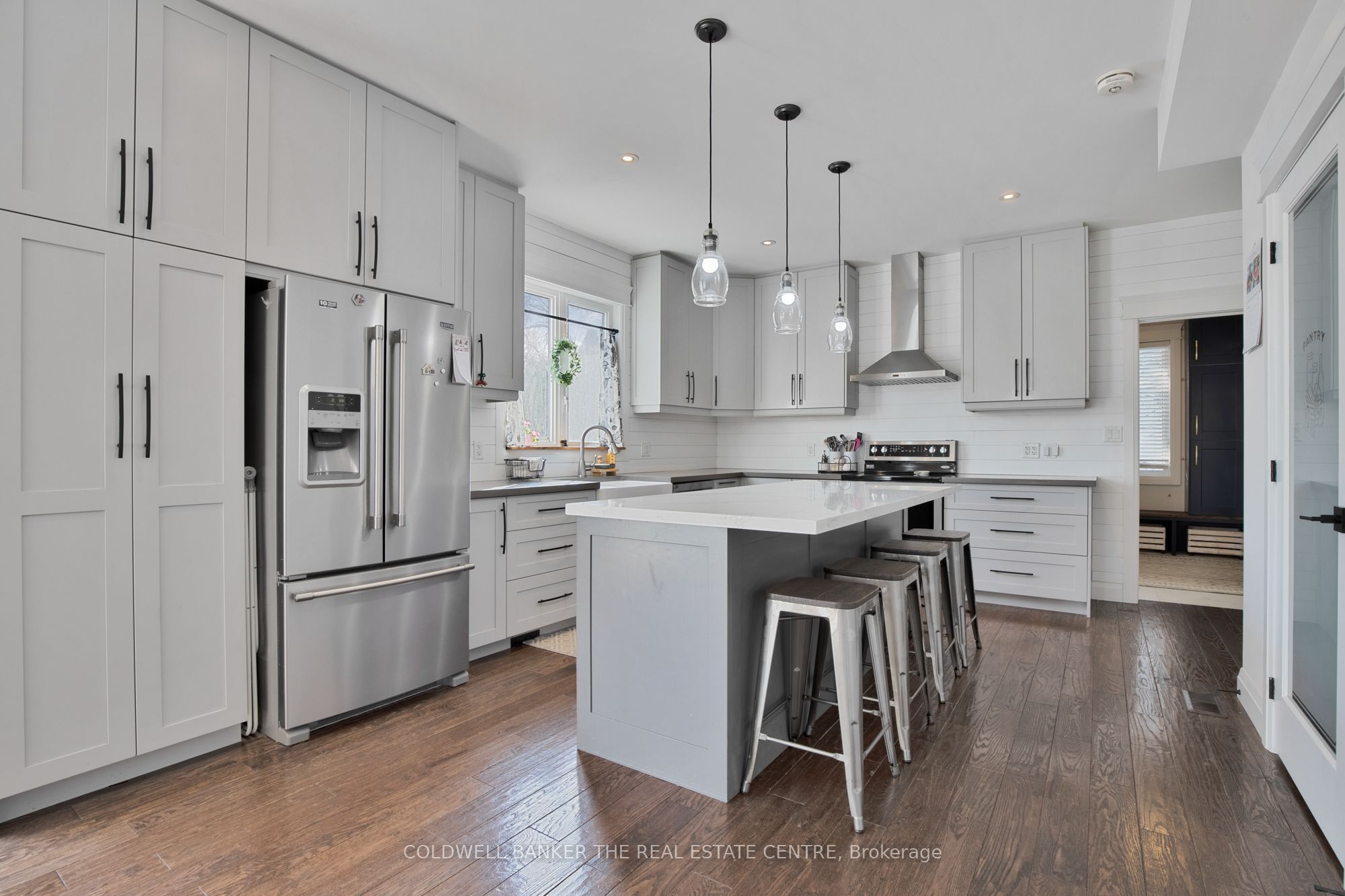 202 Clarence Street Property Photo 17