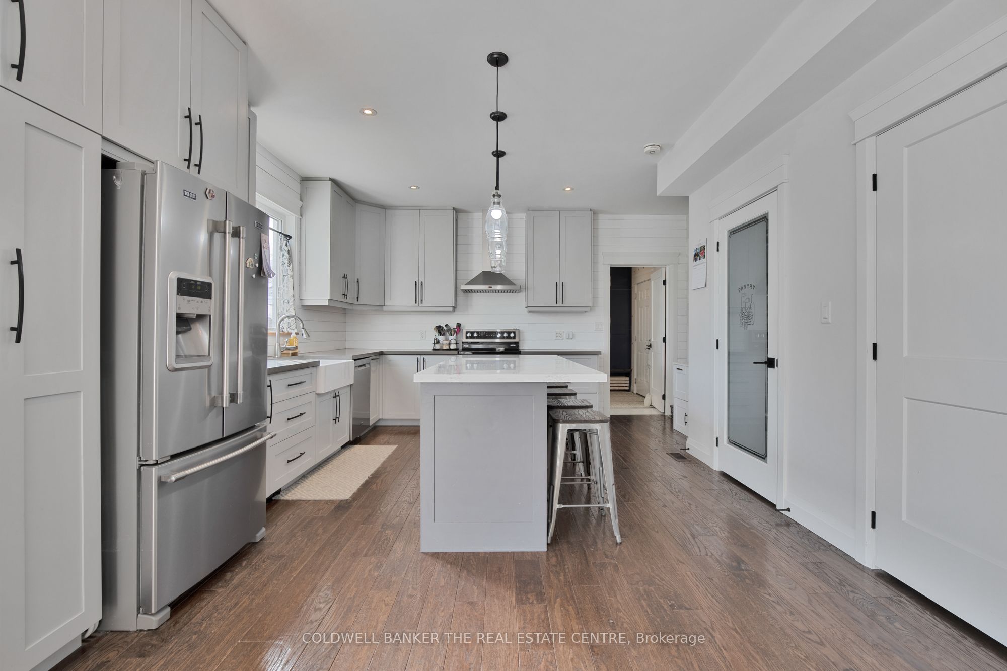 202 Clarence Street Property Photo 18