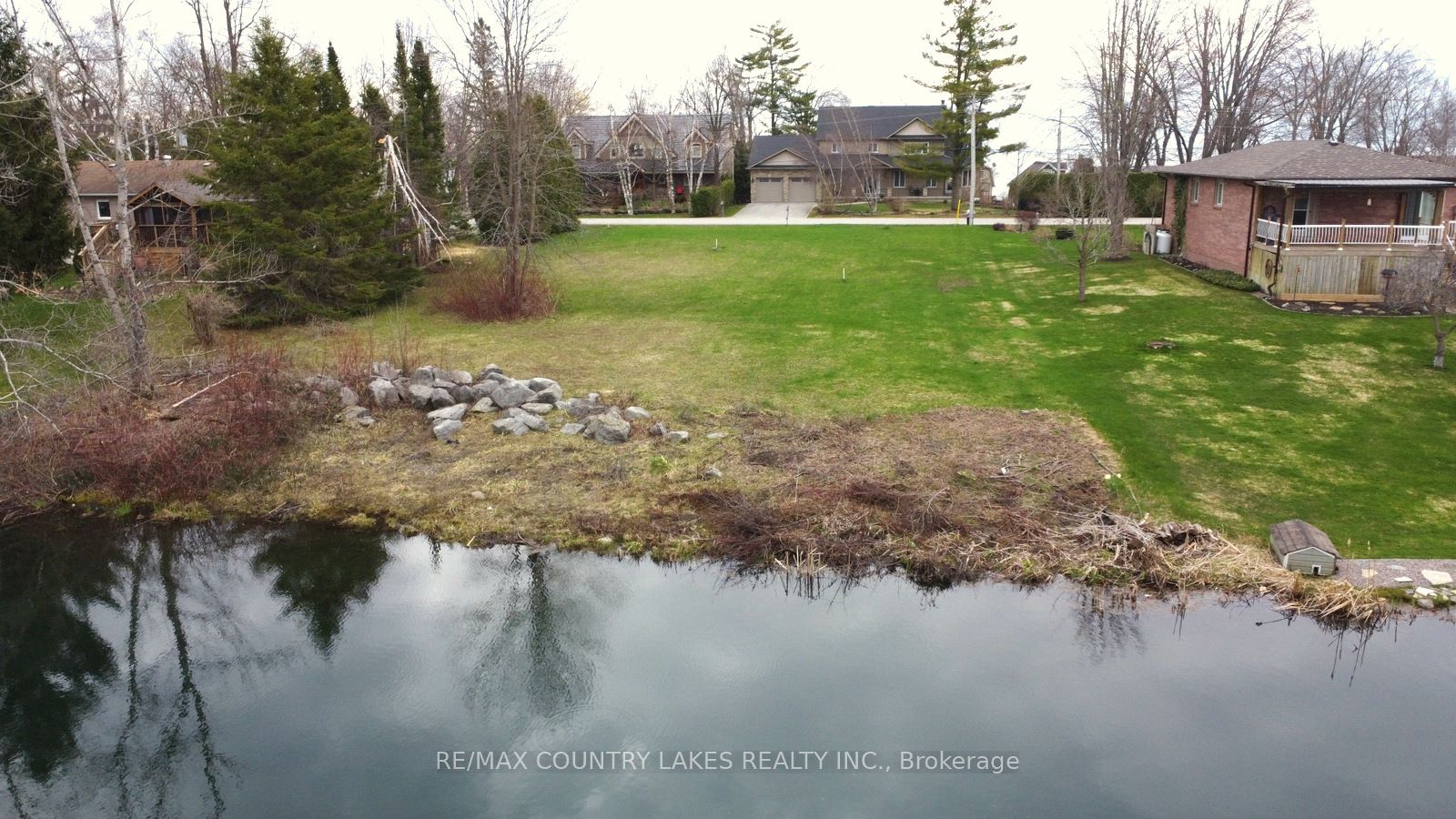 36 Southview Dr R.r.#3 Property Photo 3