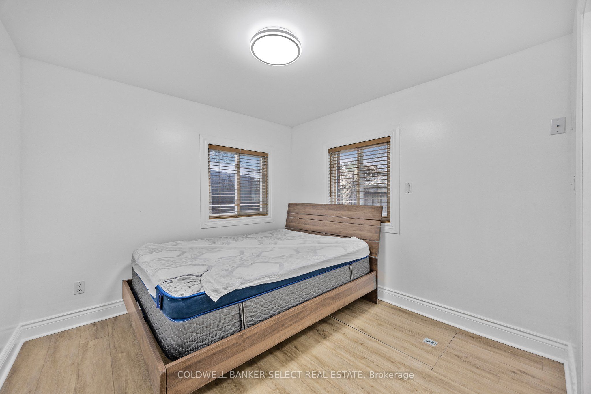 79 Baker Street Property Photo 19