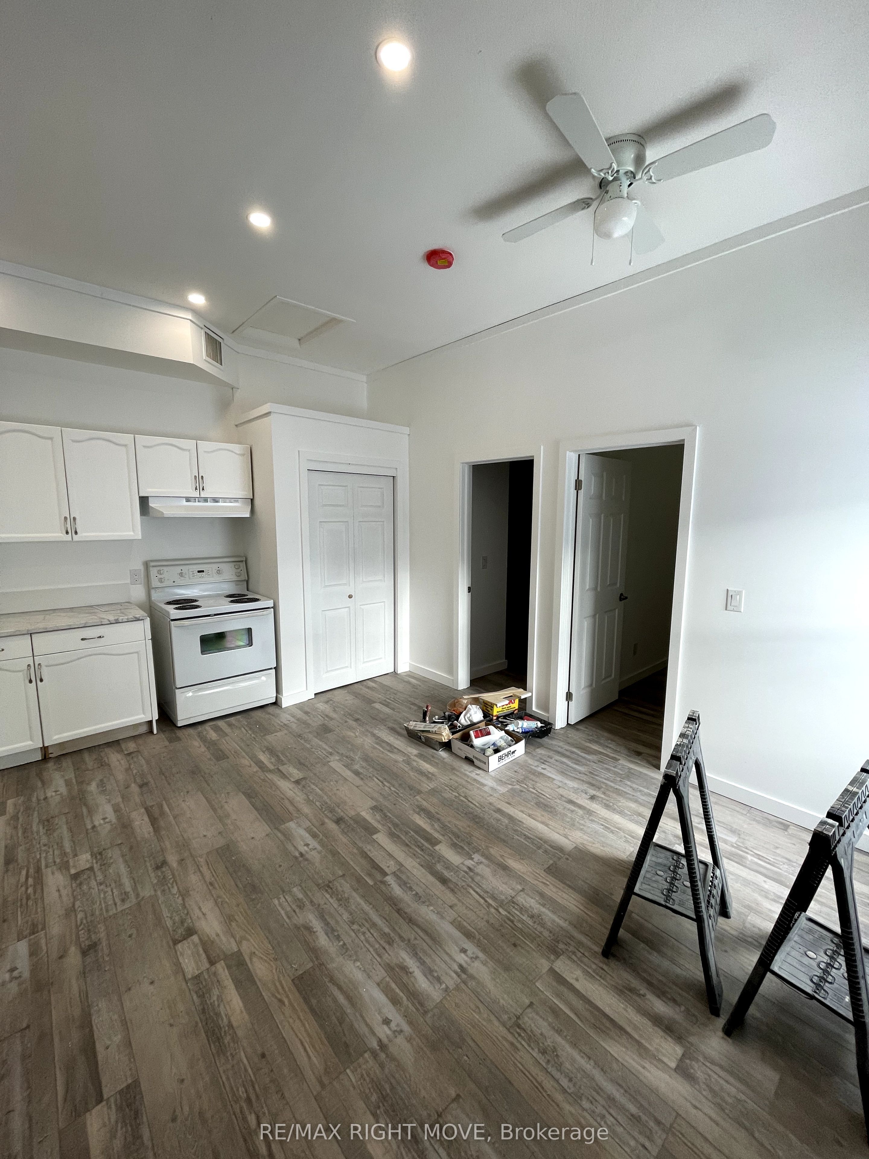 #11a - 4337 Burnside Line Property Photo 2