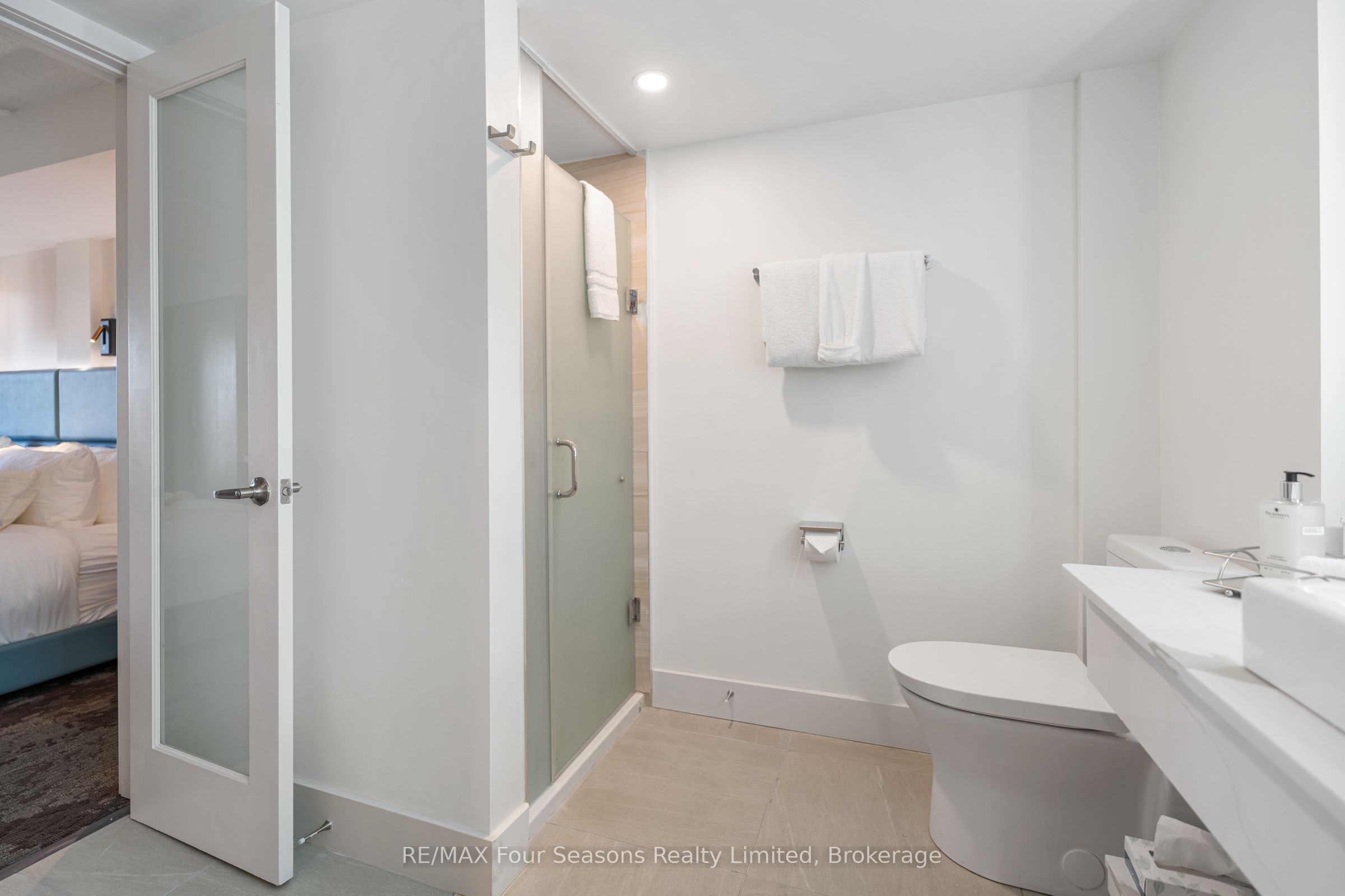 #4407-4409 - 9 Harbour Street Property Photo 12