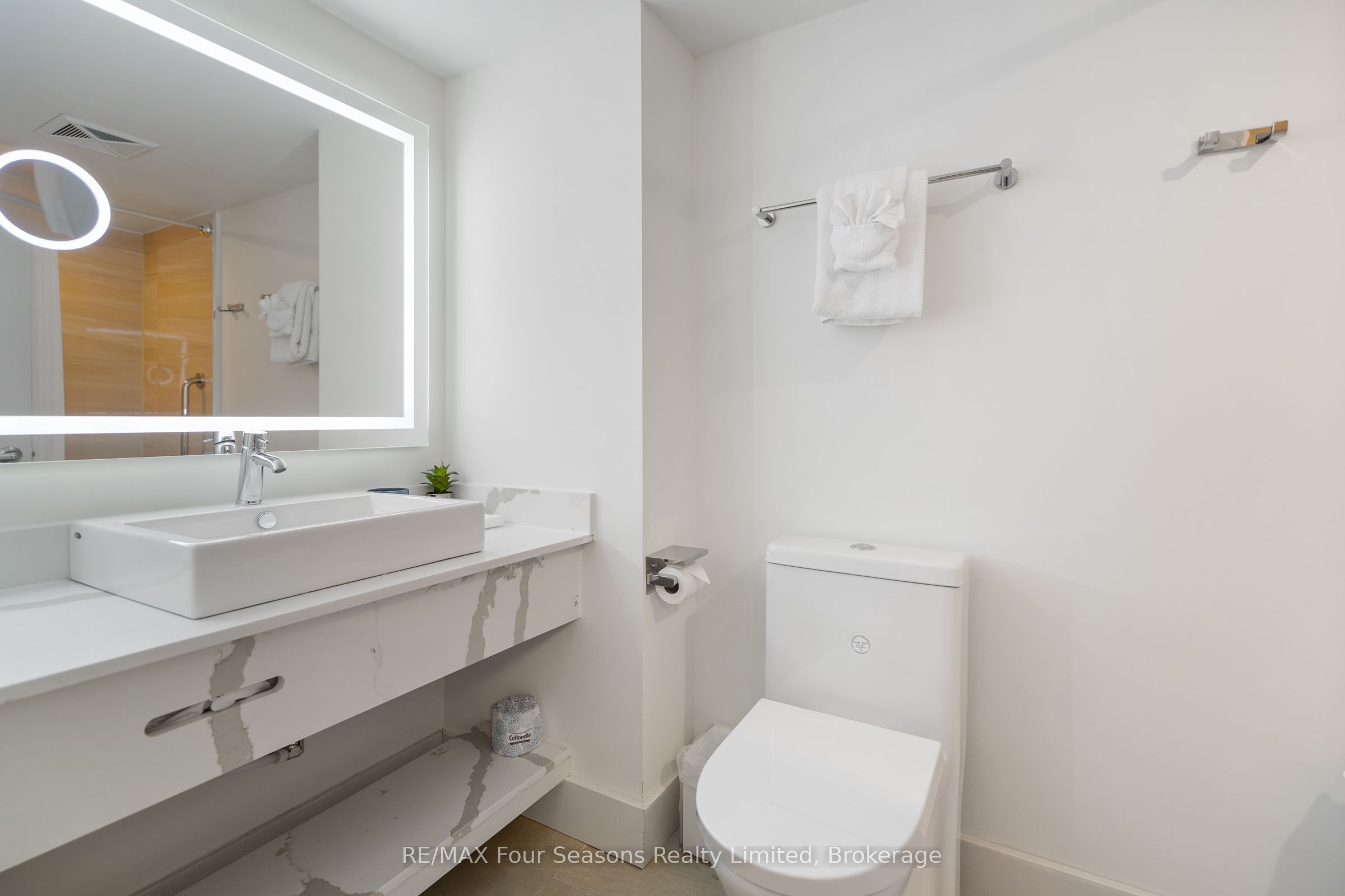 #4407-4409 - 9 Harbour Street Property Photo 17