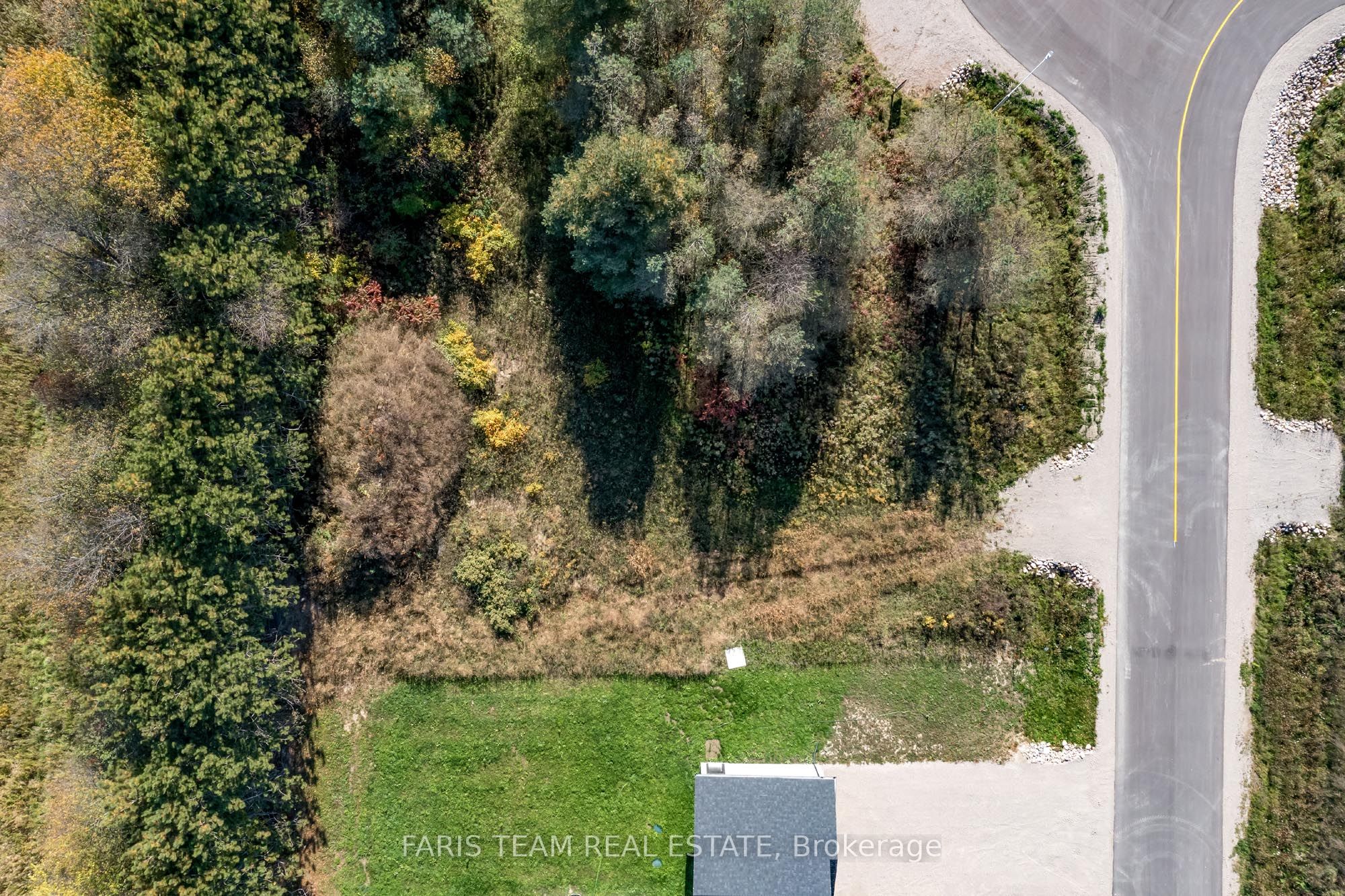 Lot 23 Rue Eric Property Photo 3