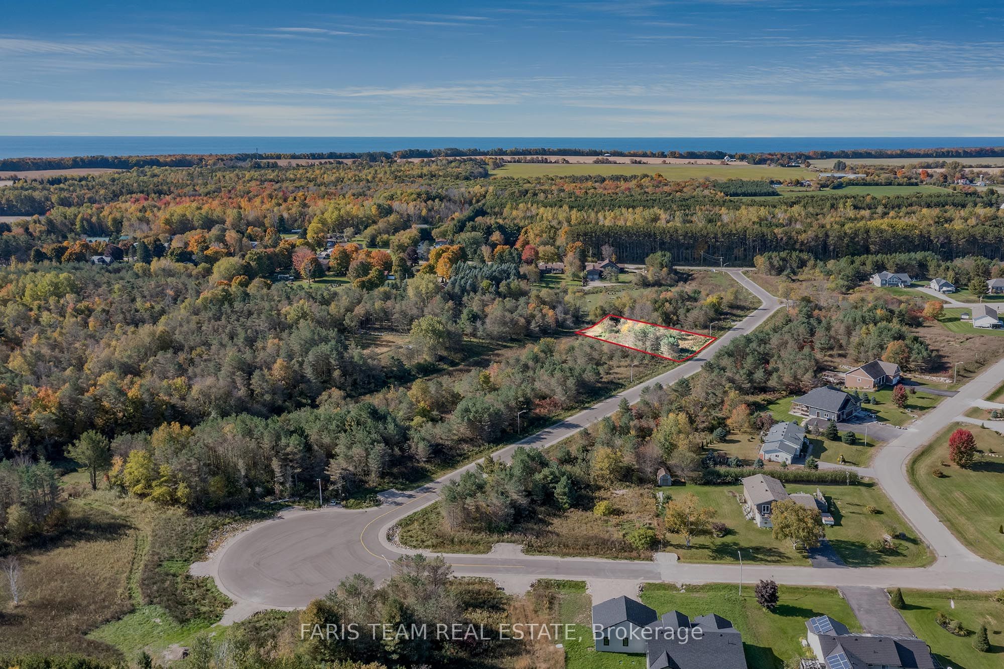 Lot 33 Rue Eric Property Photo 1