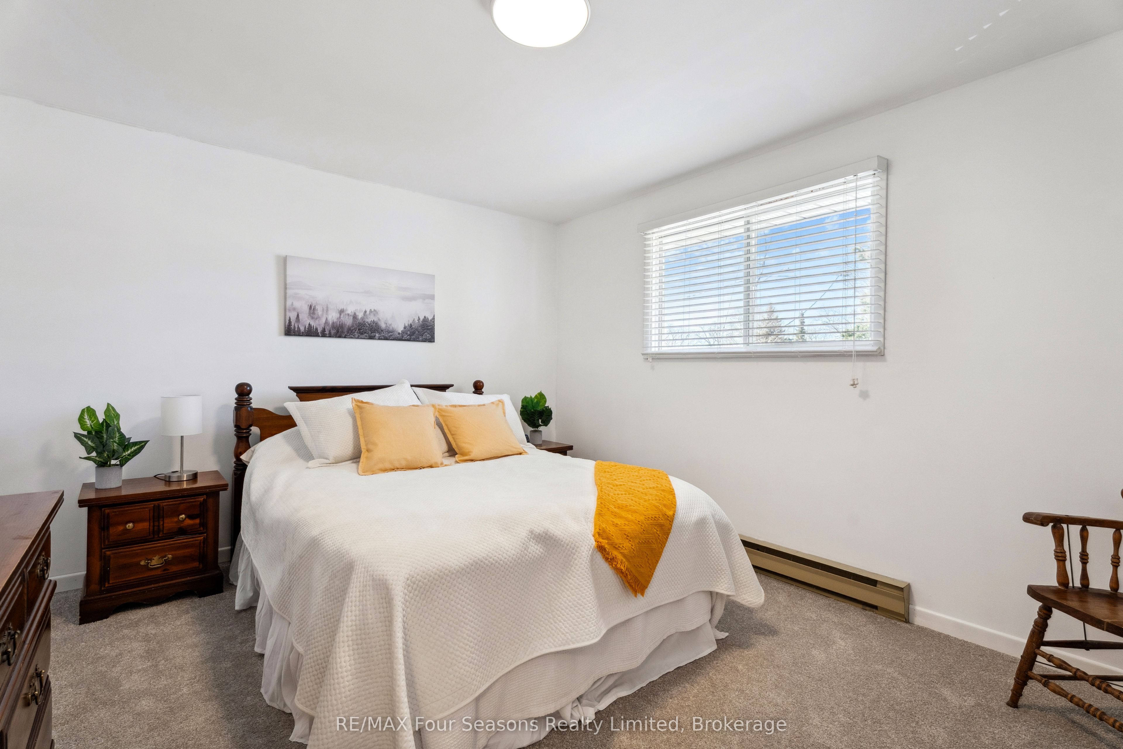 46 Erie Street Property Photo 4