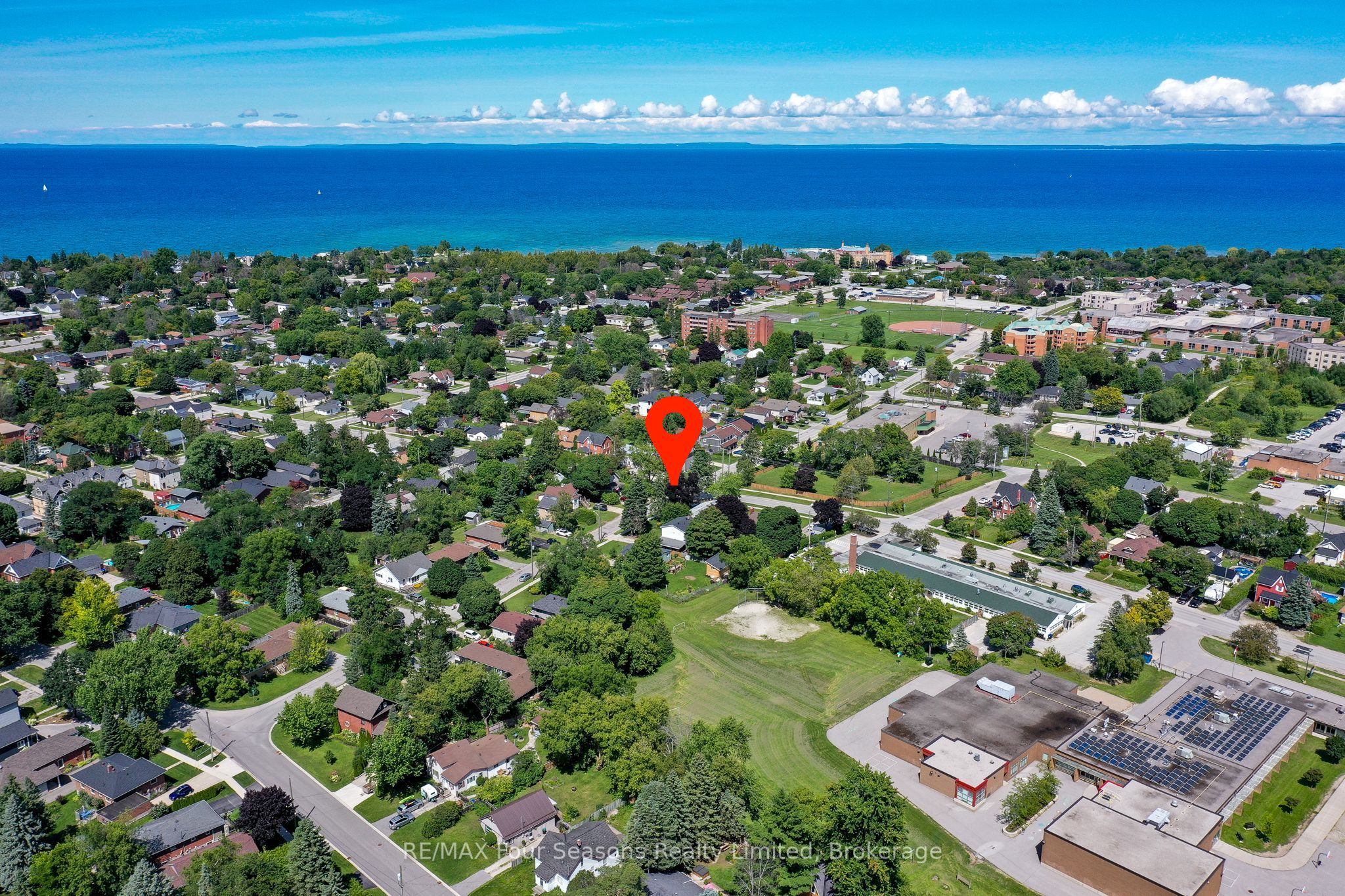 46 Erie Street Property Photo 25