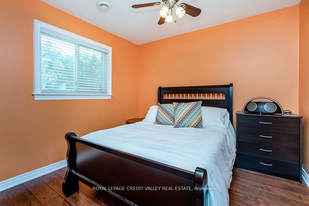 230 Robins Point Road Property Photo 18
