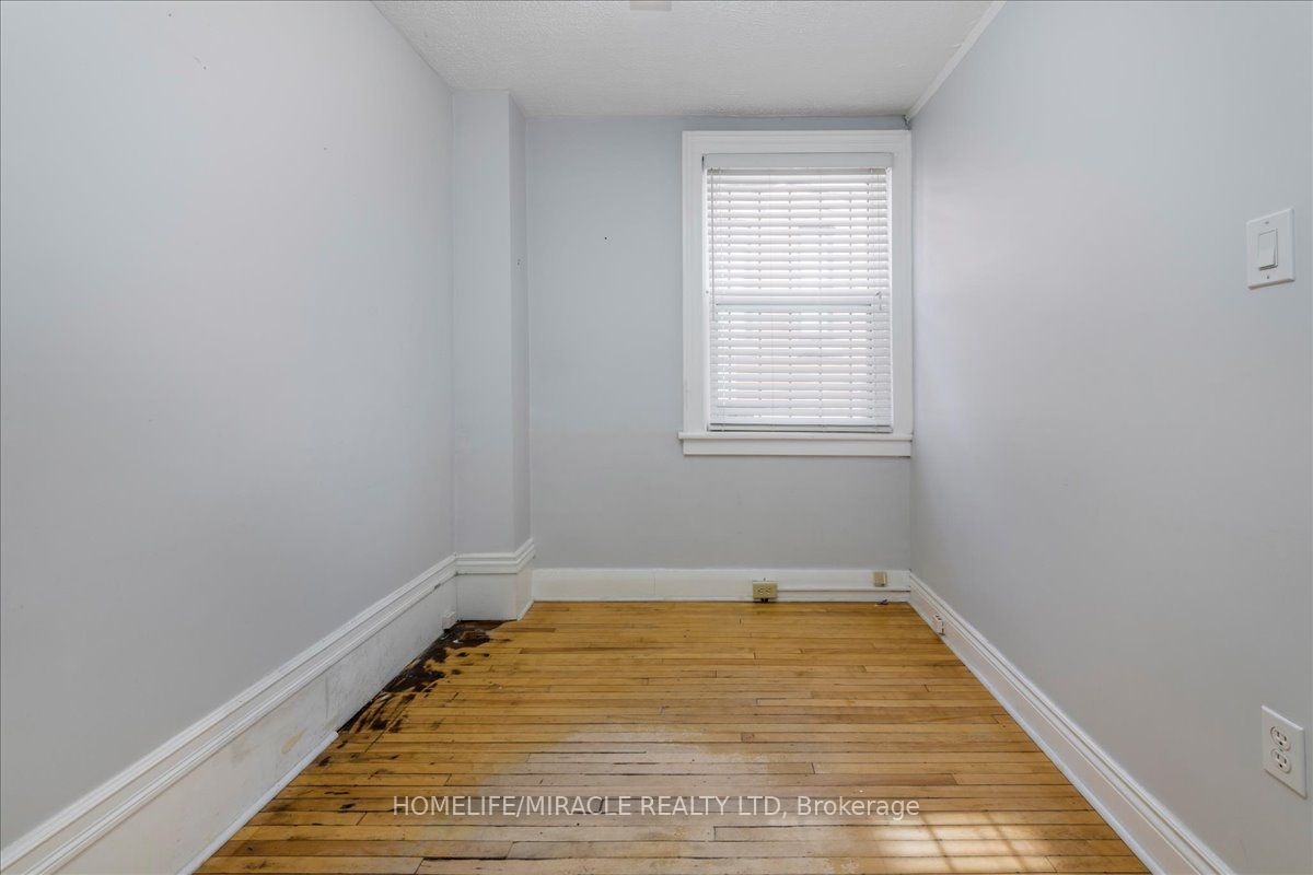69 Mary Street Property Photo 7