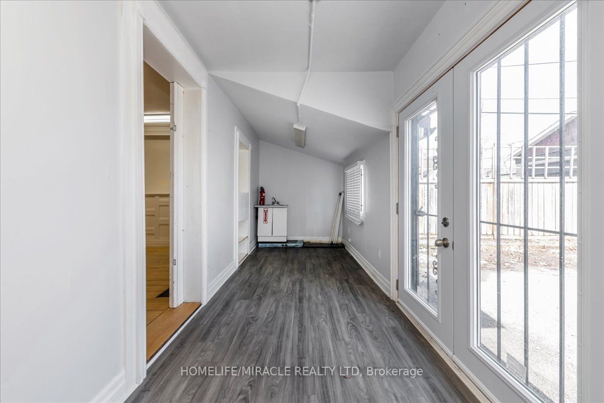 69 Mary Street Property Photo 13