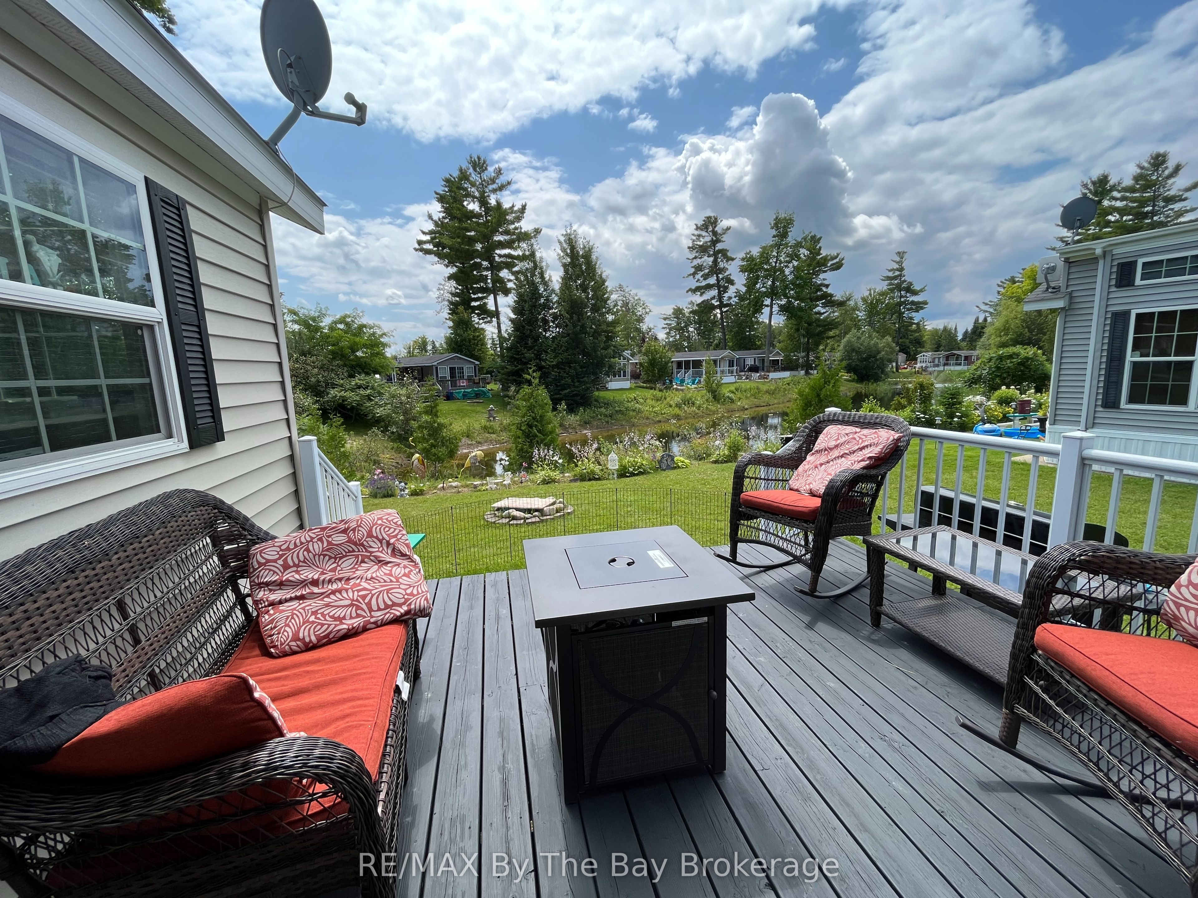 15 Kenora Trail Property Photo 14