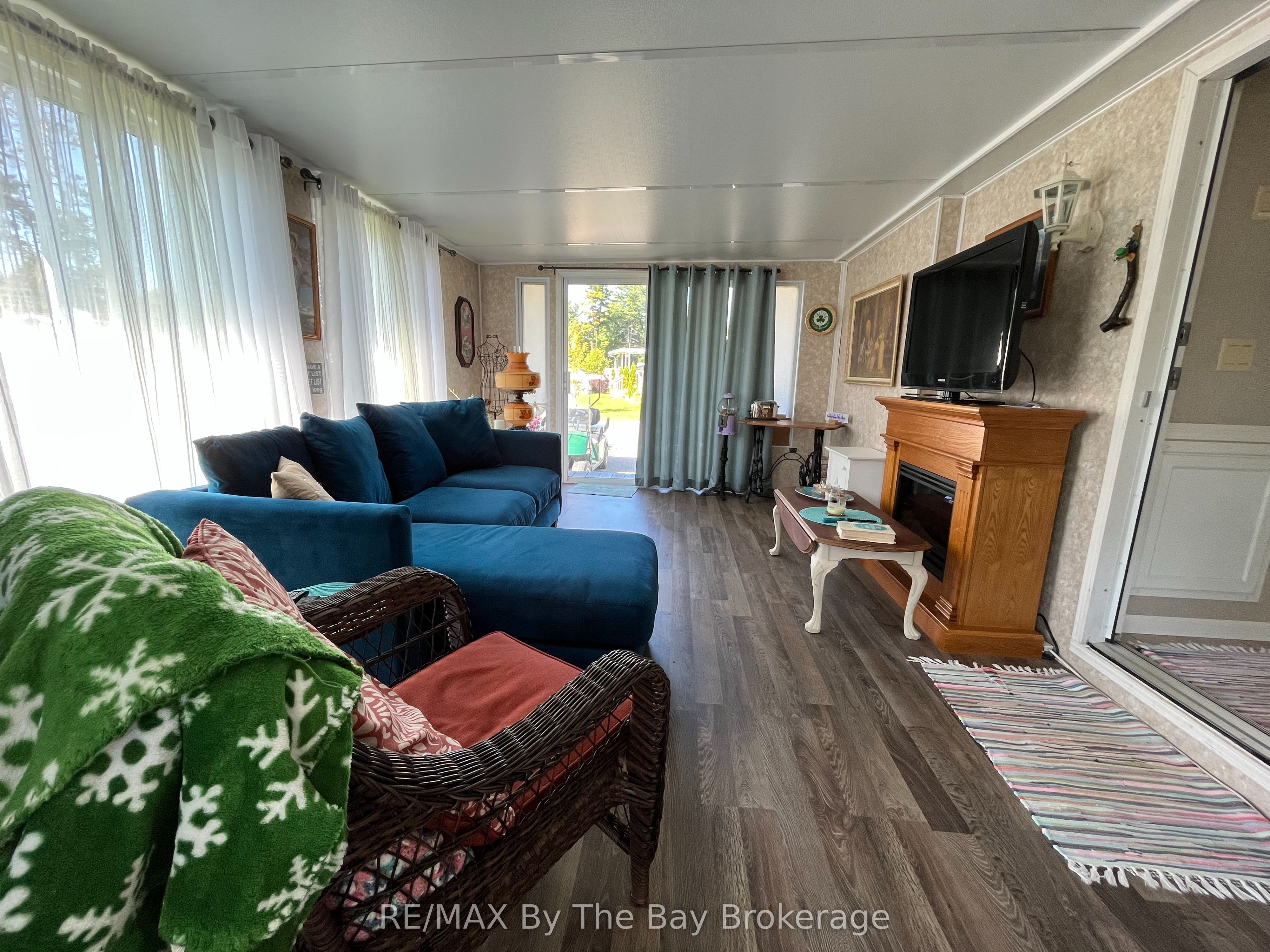 15 Kenora Trail Property Photo 24