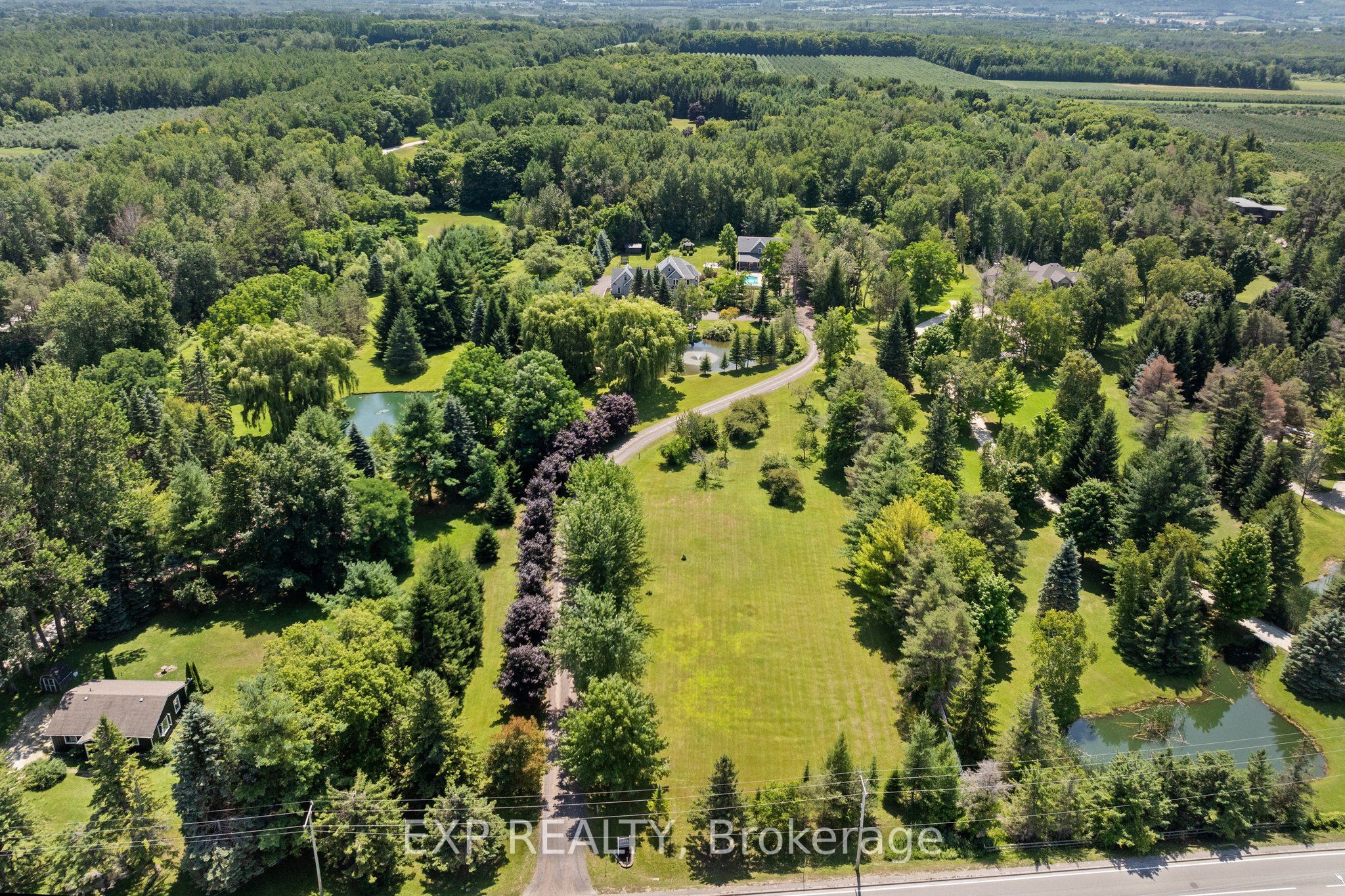 7833 Poplar Sideroad Property Photo 4