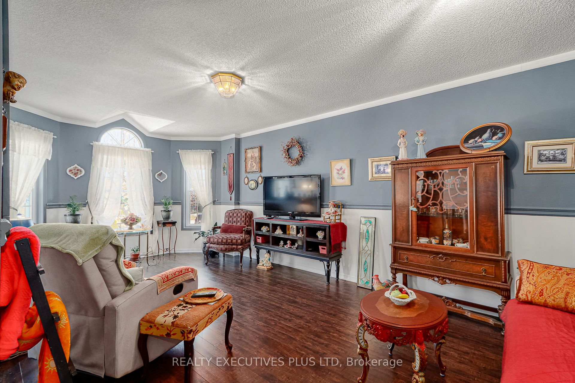 204 Dyer Drive Property Photo 6