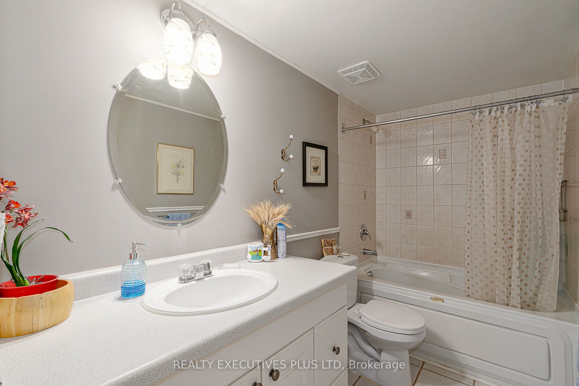 204 Dyer Drive Property Photo 22
