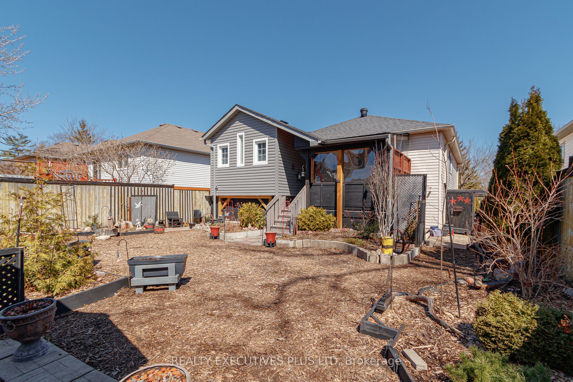 204 Dyer Drive Property Photo 24