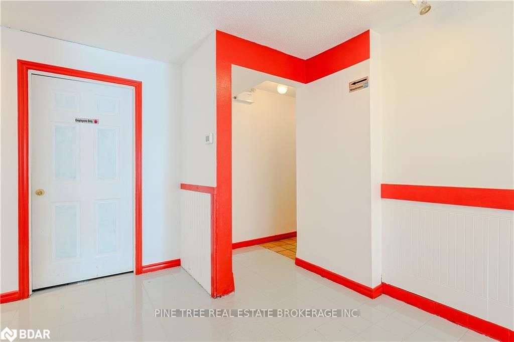 598 Atherley Road Property Photo 23