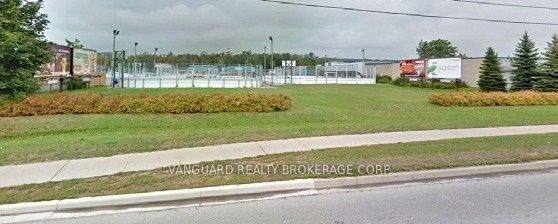 440 Dunlop Street Property Photo 1