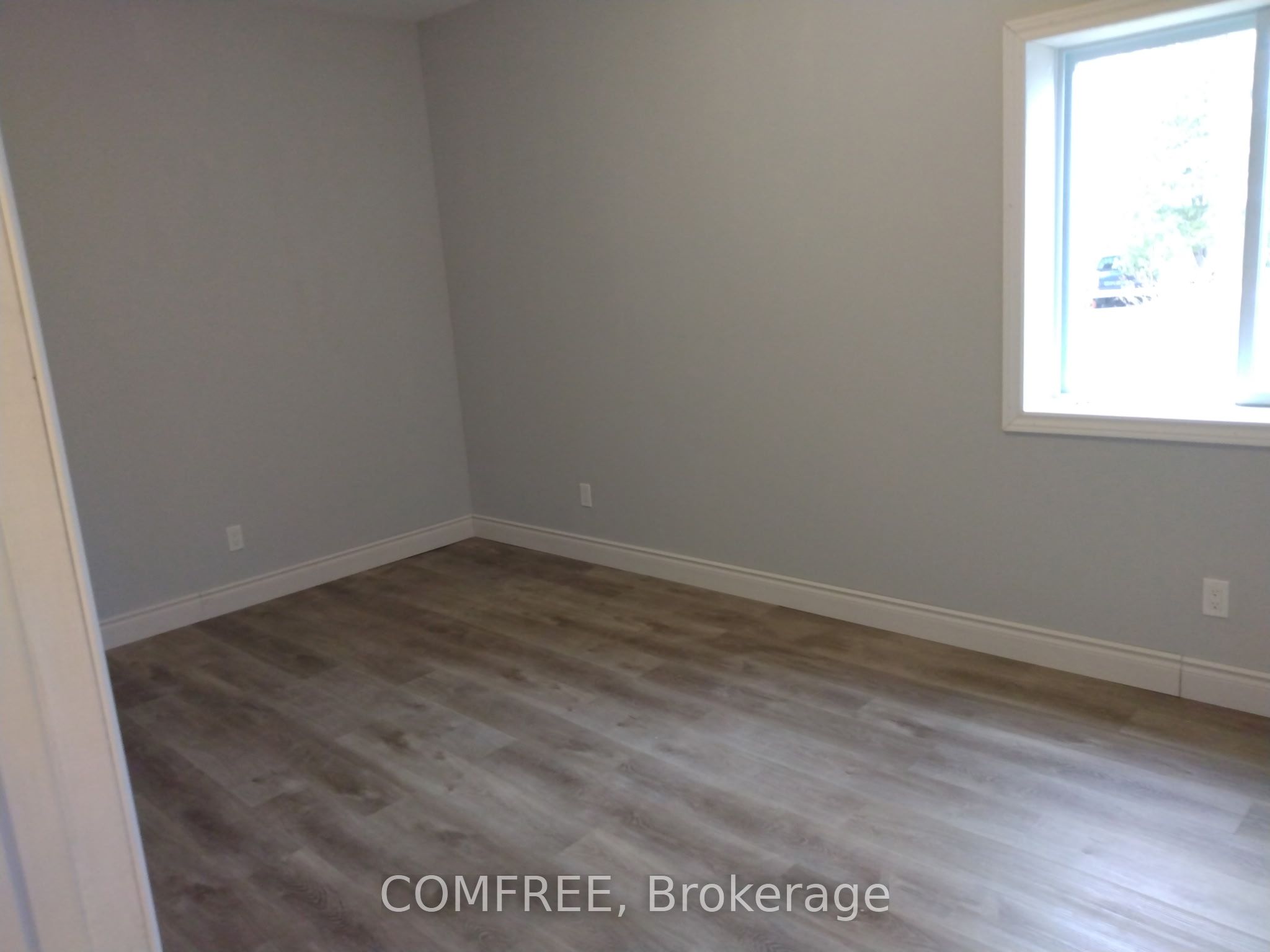 7177 Beach Drive Property Photo 9