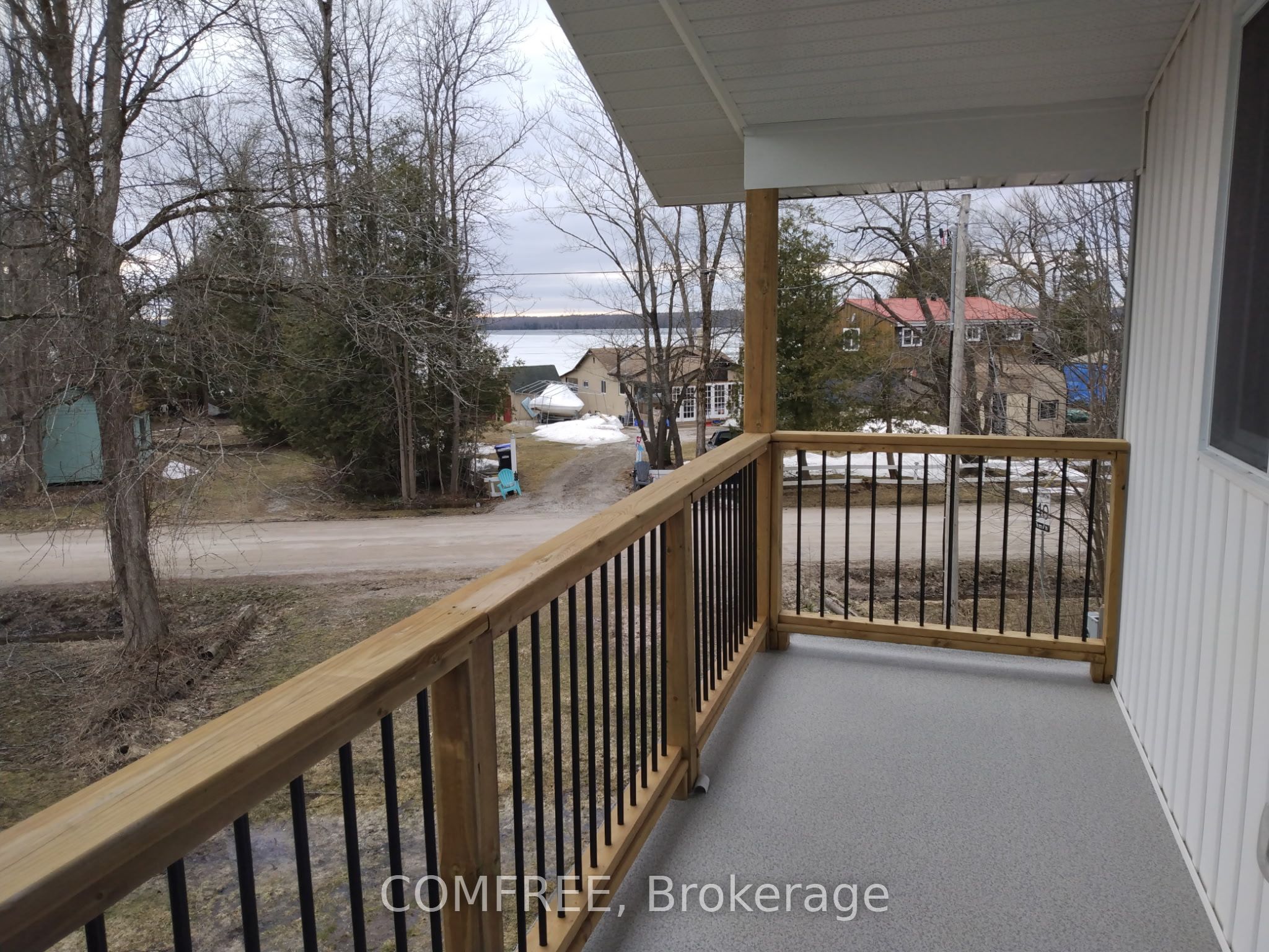 7177 Beach Drive Property Photo 22