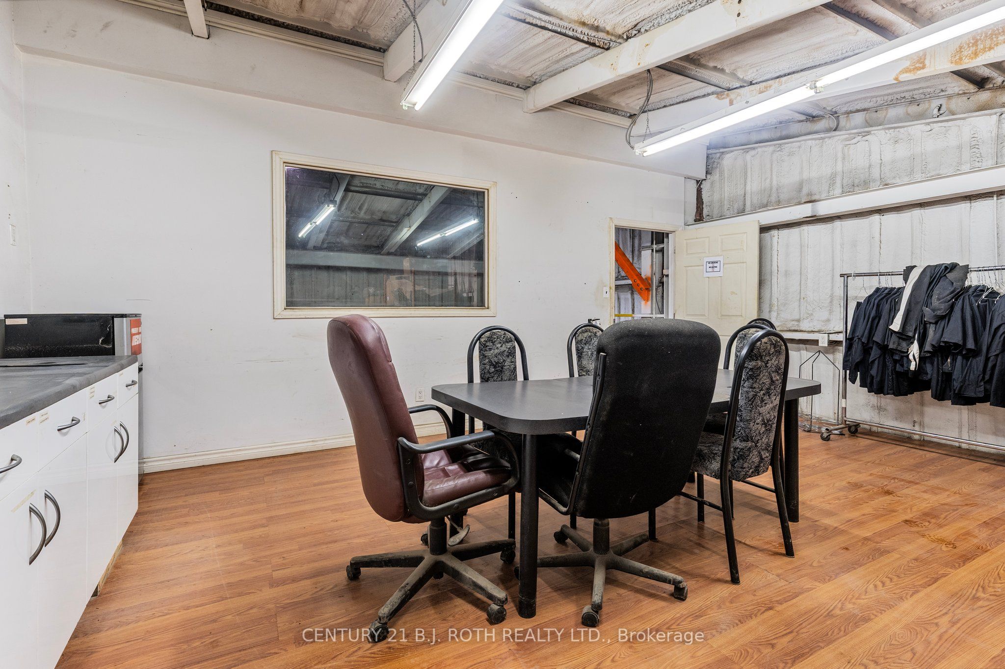9 Ferndale Drive Property Photo 35