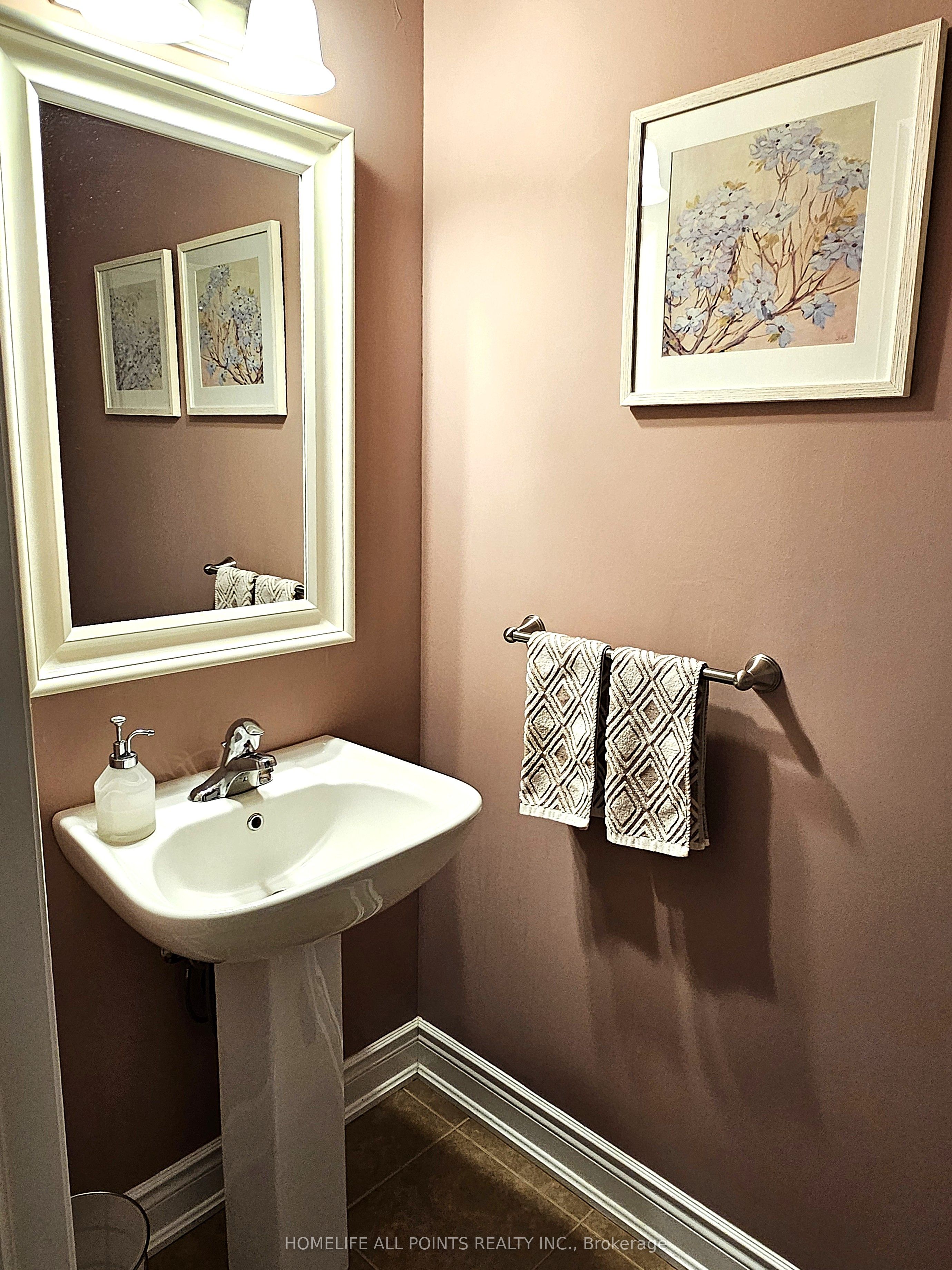 34 Savannah Crescent Property Photo 18