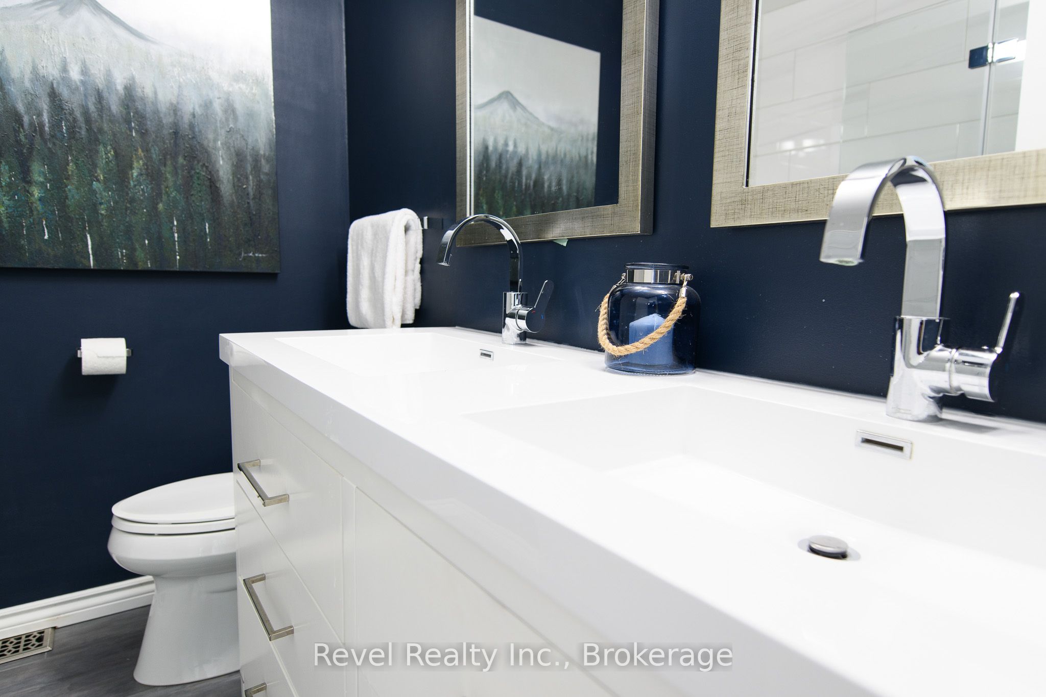 145 Fairway Crescent 58 Property Photo 10