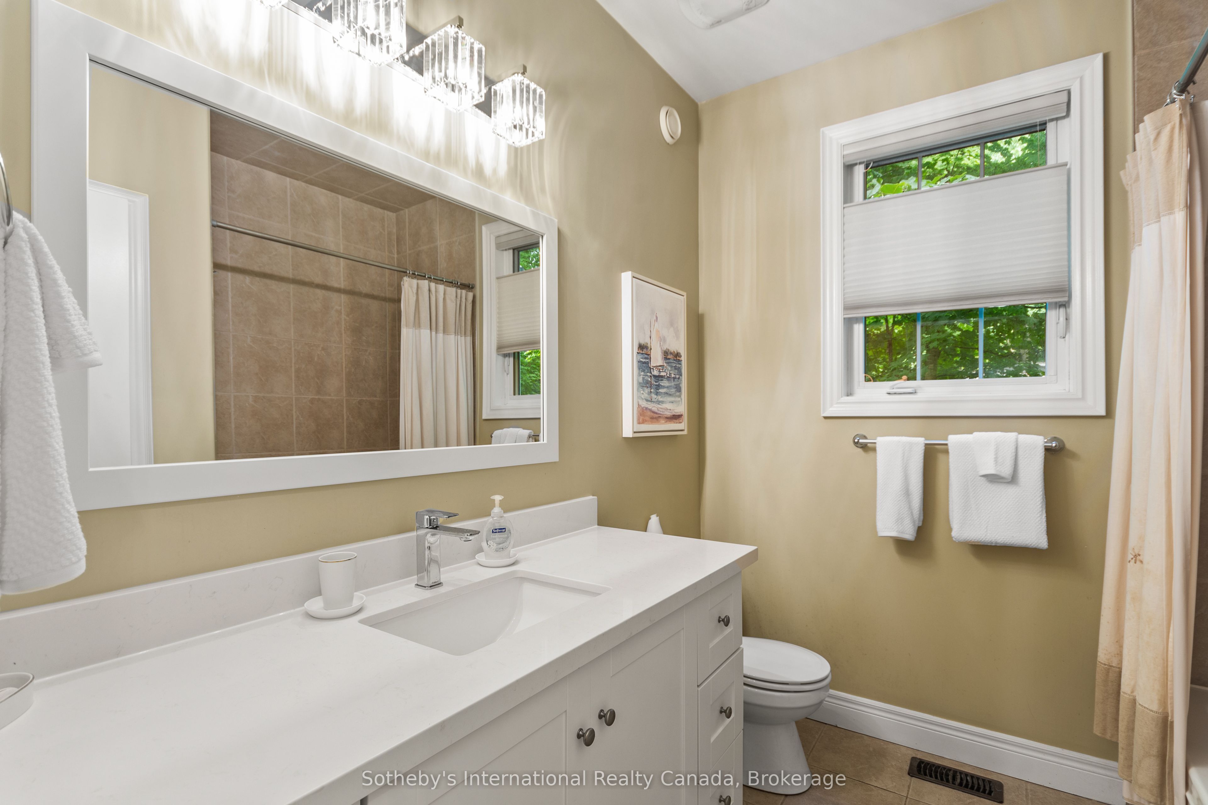 156 Moreau Parkway Property Photo 19